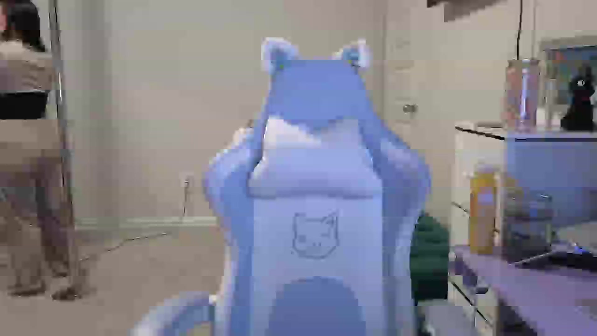 Gallery image thumbnail from dolllface's myfreecams stream on, 03/13/2026, 02:36 image 2 of 20