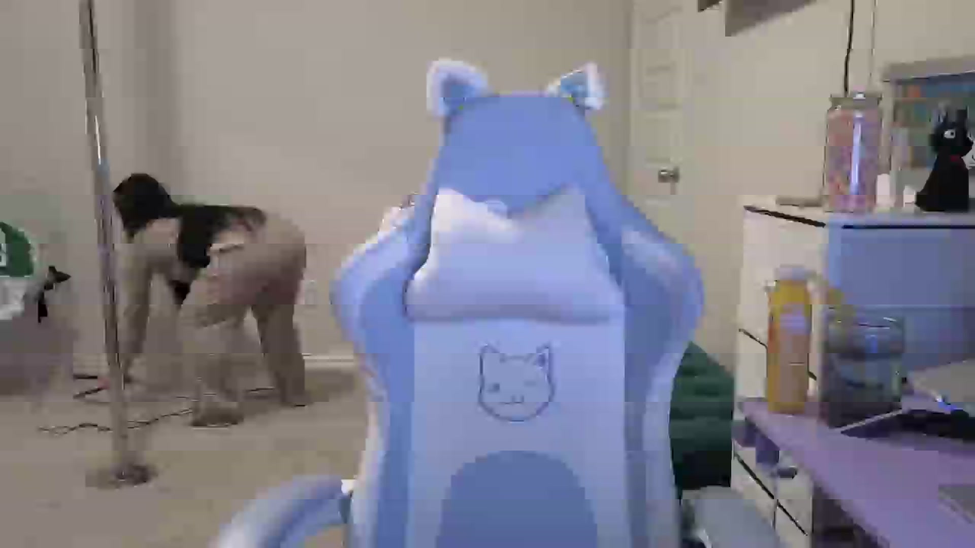 Gallery image thumbnail from dolllface's myfreecams stream on, 03/13/2026, 02:36 image 5 of 20