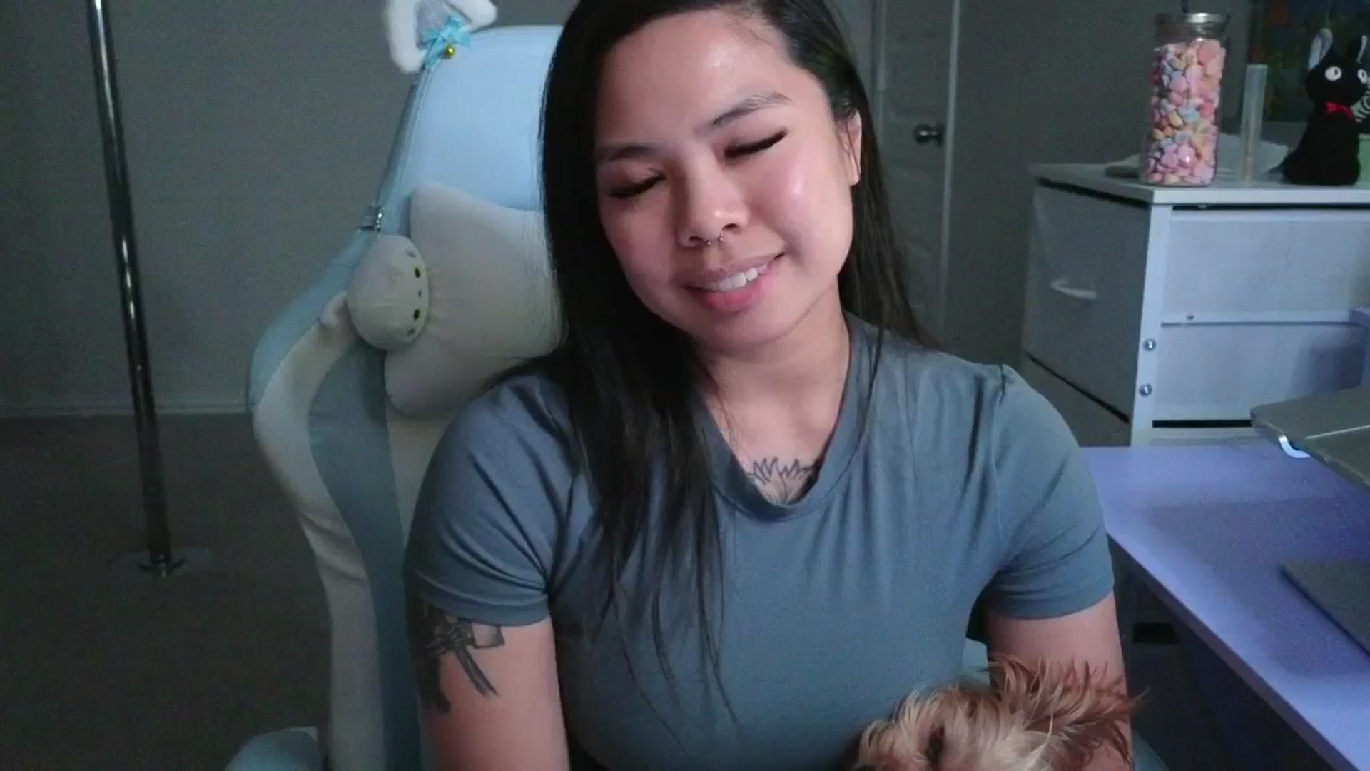 Gallery image thumbnail from dolllface's myfreecams stream on, 03/20/2026, 01:09 image 19 of 20