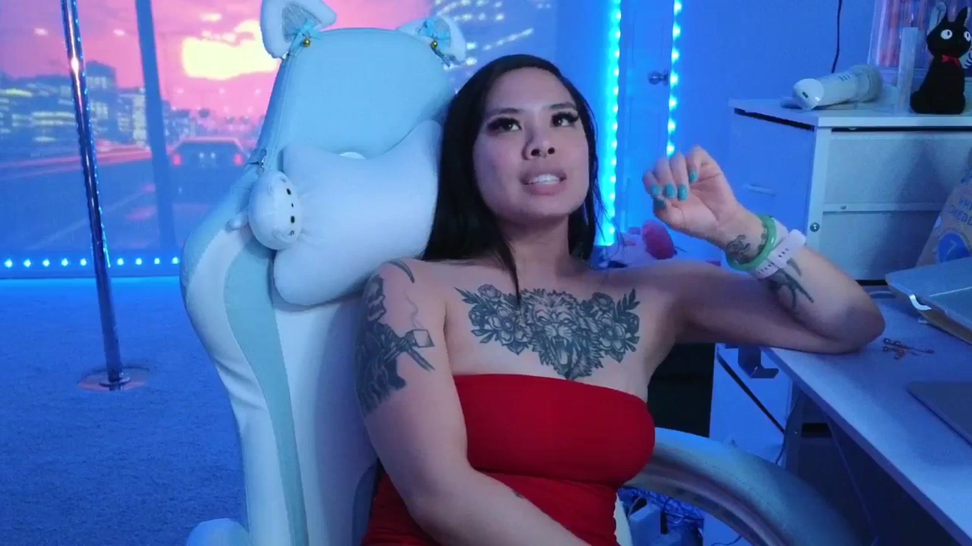 Gallery image thumbnail from dolllface's myfreecams stream on, 03/20/2026, 11:15 image 20 of 20