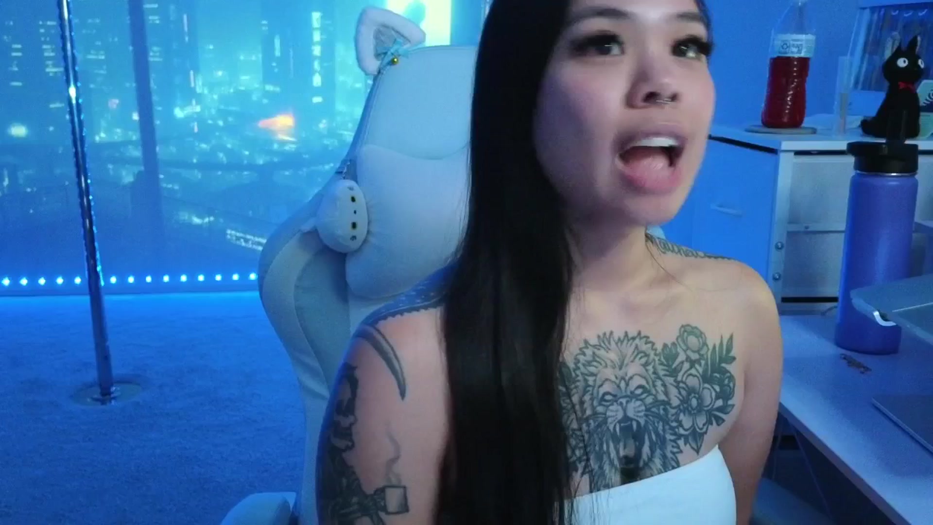 Gallery image thumbnail from dolllface's myfreecams stream on, 03/21/2026, 06:46 image 2 of 20