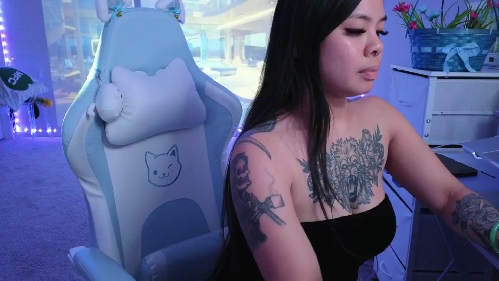 Gallery image thumbnail from dolllface's myfreecams stream on, 04/01/2026, 08:31 image 19 of 20