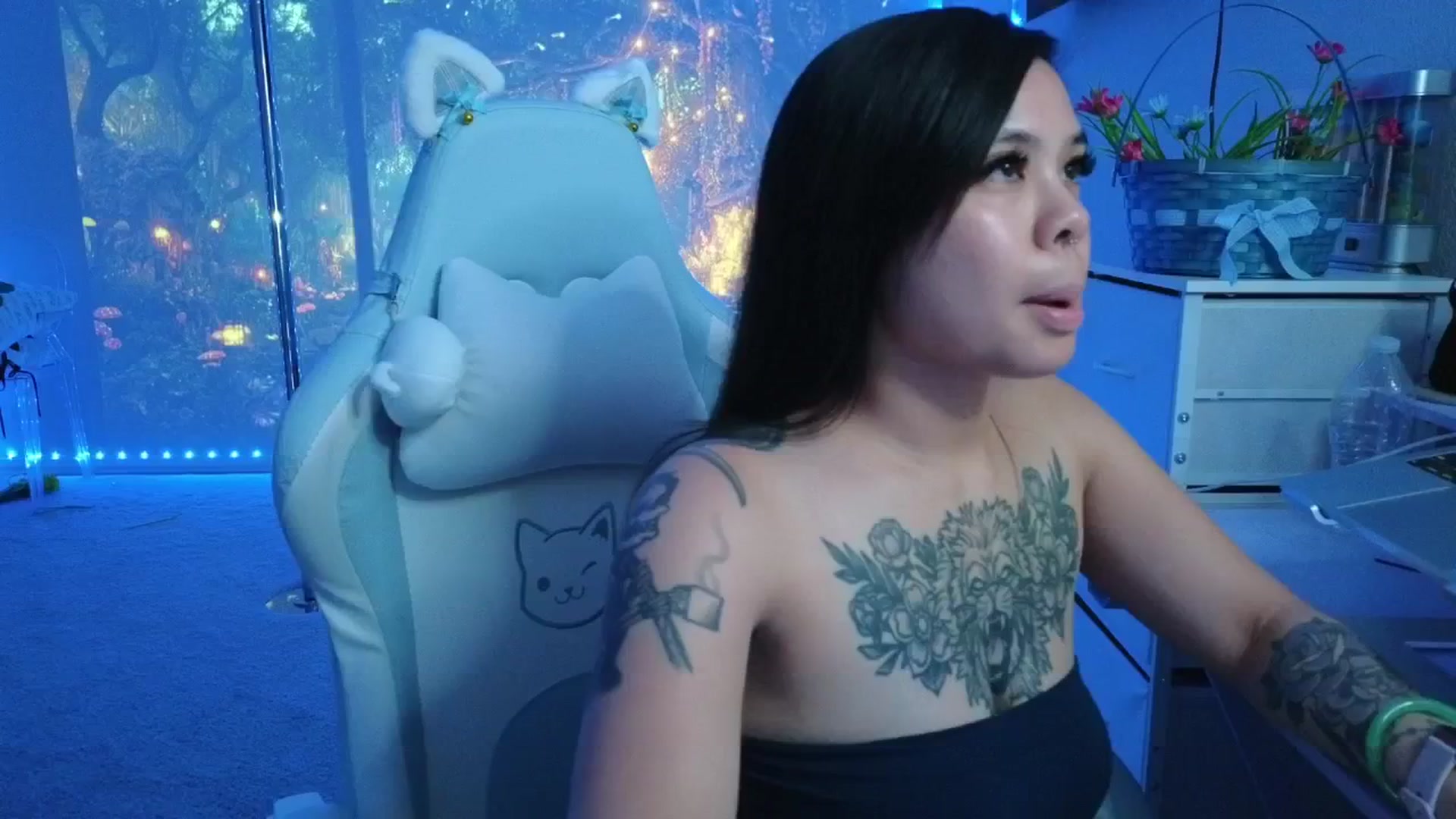 Gallery image thumbnail from dolllface's myfreecams stream on, 04/02/2026, 06:59 image 4 of 20