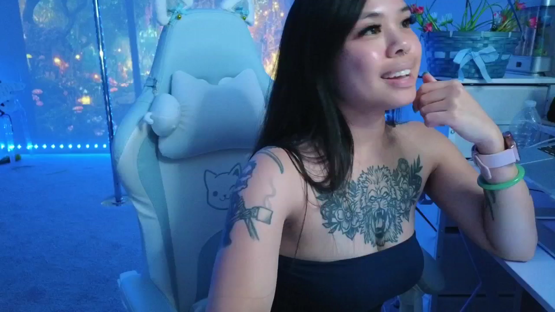 Gallery image thumbnail from dolllface's myfreecams stream on, 04/02/2026, 06:59 image 14 of 20