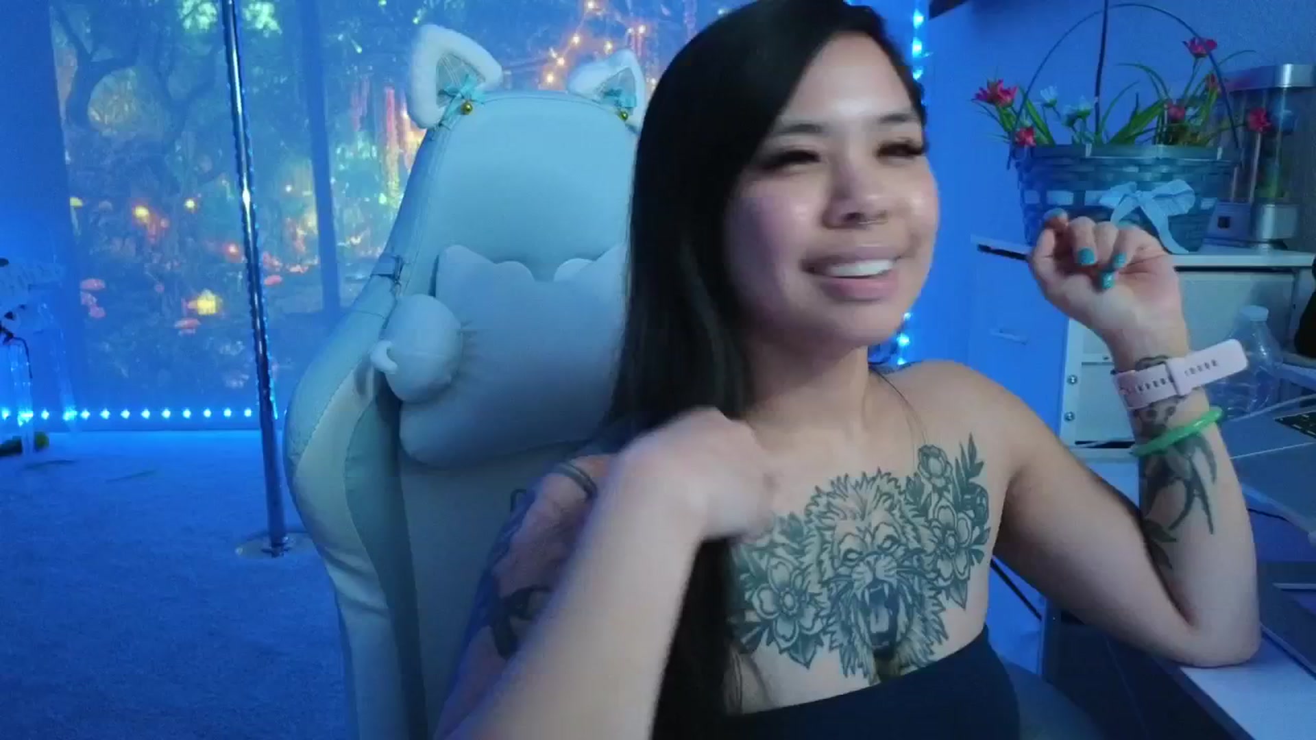 Gallery image thumbnail from dolllface's myfreecams stream on, 04/02/2026, 06:59 image 5 of 20