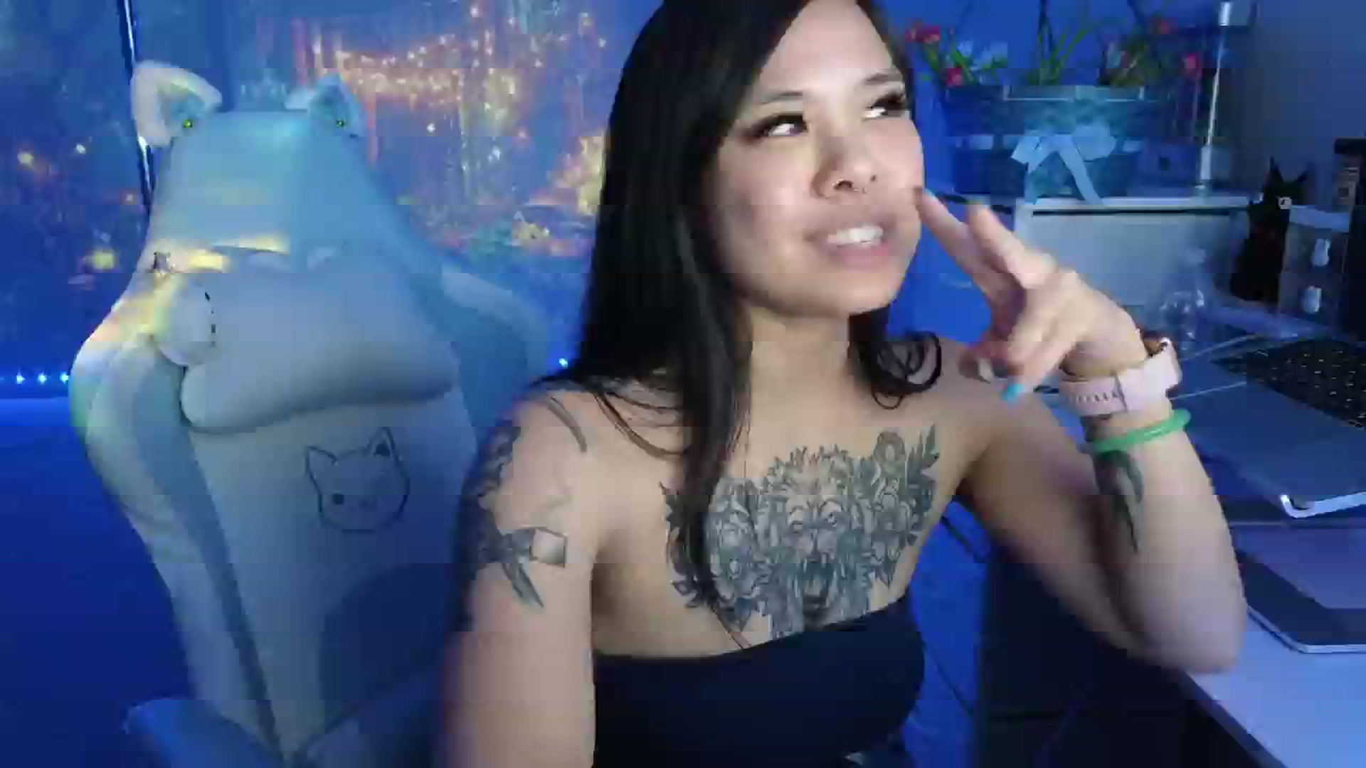 Gallery image thumbnail from dolllface's myfreecams stream on, 04/02/2026, 08:15 image 5 of 20