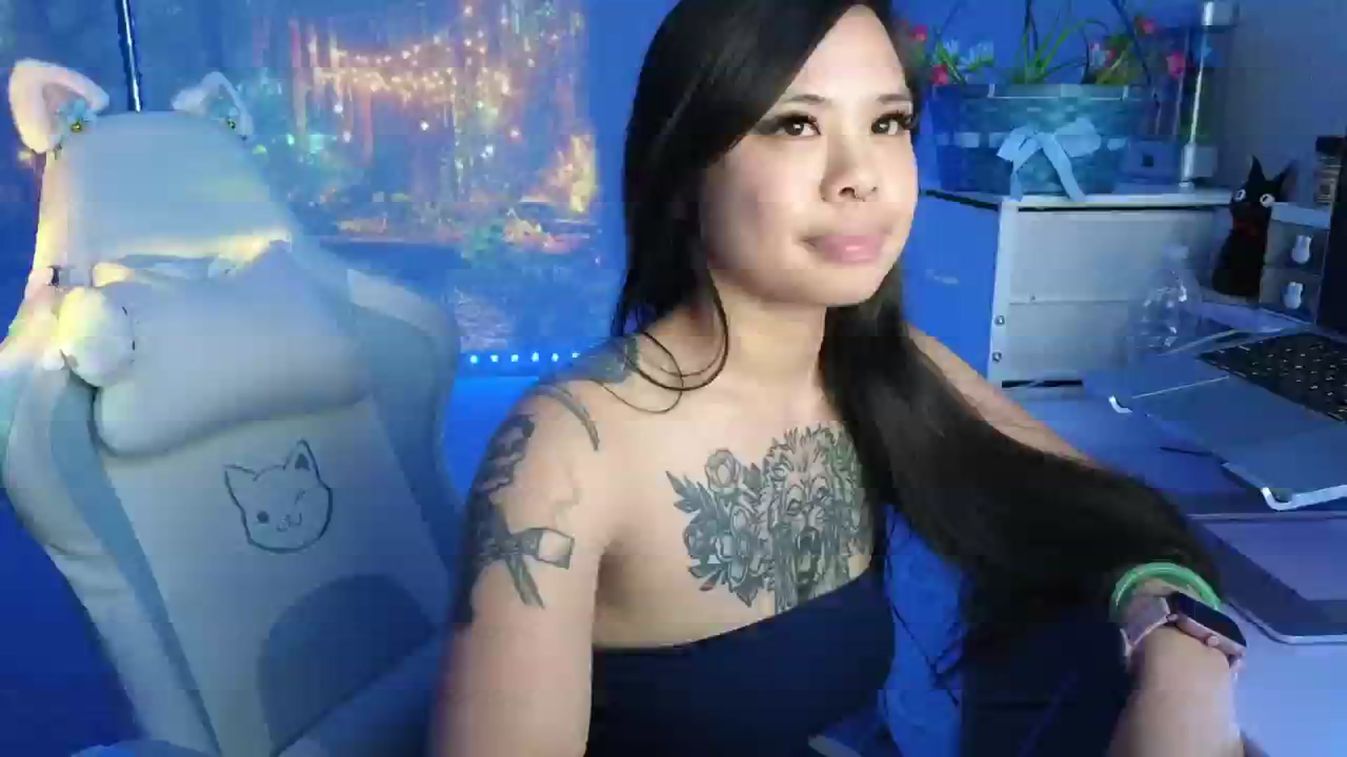 Gallery image thumbnail from dolllface's myfreecams stream on, 04/02/2026, 08:15 image 10 of 20