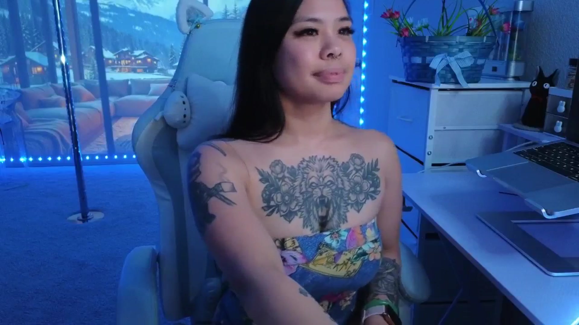 Gallery image thumbnail from dolllface's myfreecams stream on, 04/03/2026, 07:22 image 20 of 20