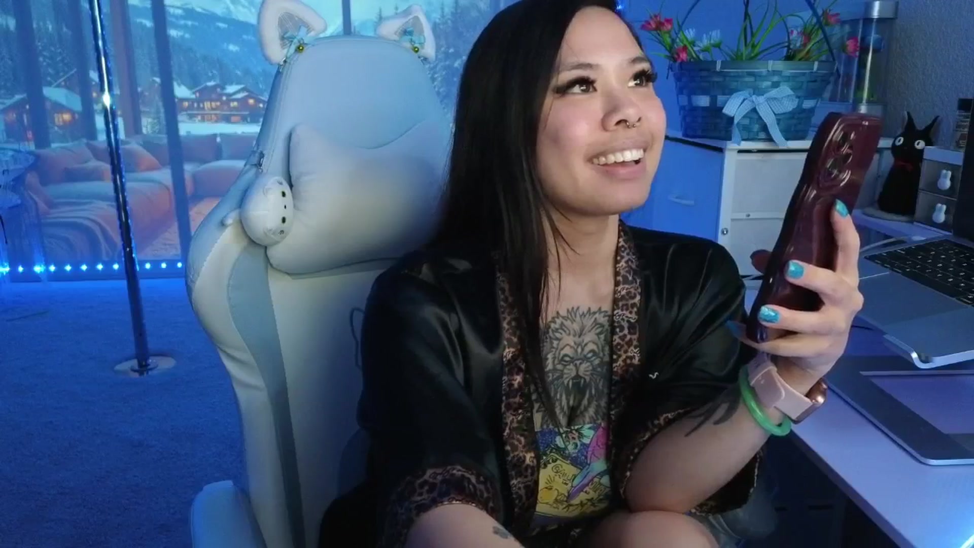 Gallery image thumbnail from dolllface's myfreecams stream on, 04/03/2026, 07:22 image 15 of 20