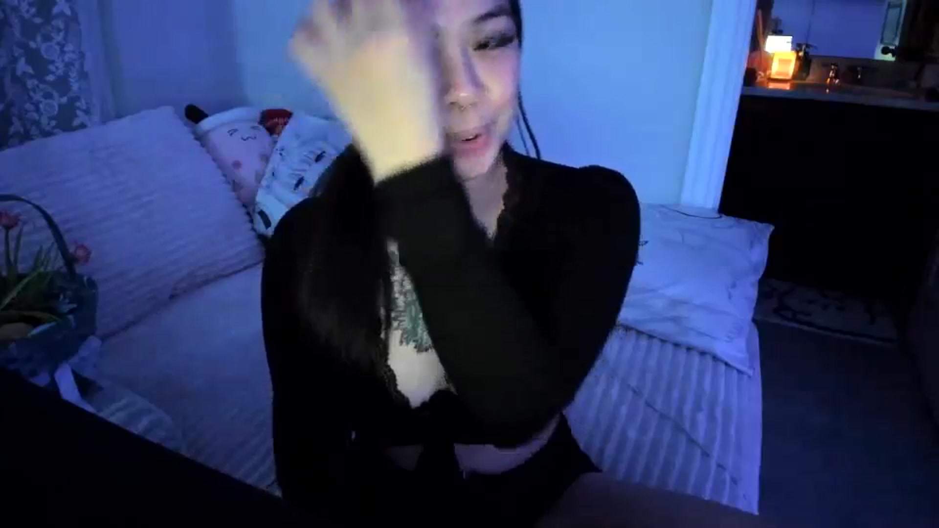 Gallery image thumbnail from dolllface's myfreecams stream on, 04/07/2026, 08:24 image 5 of 20