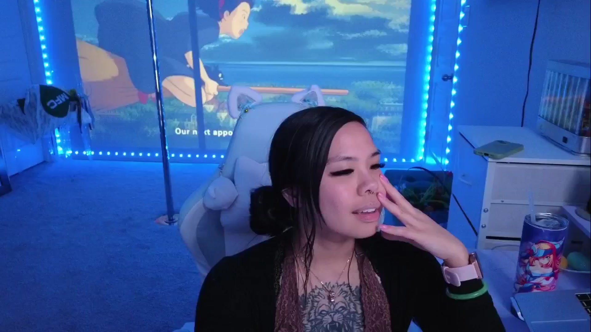 Gallery image thumbnail from dolllface's myfreecams stream on, 04/12/2026, 11:48 image 1 of 20