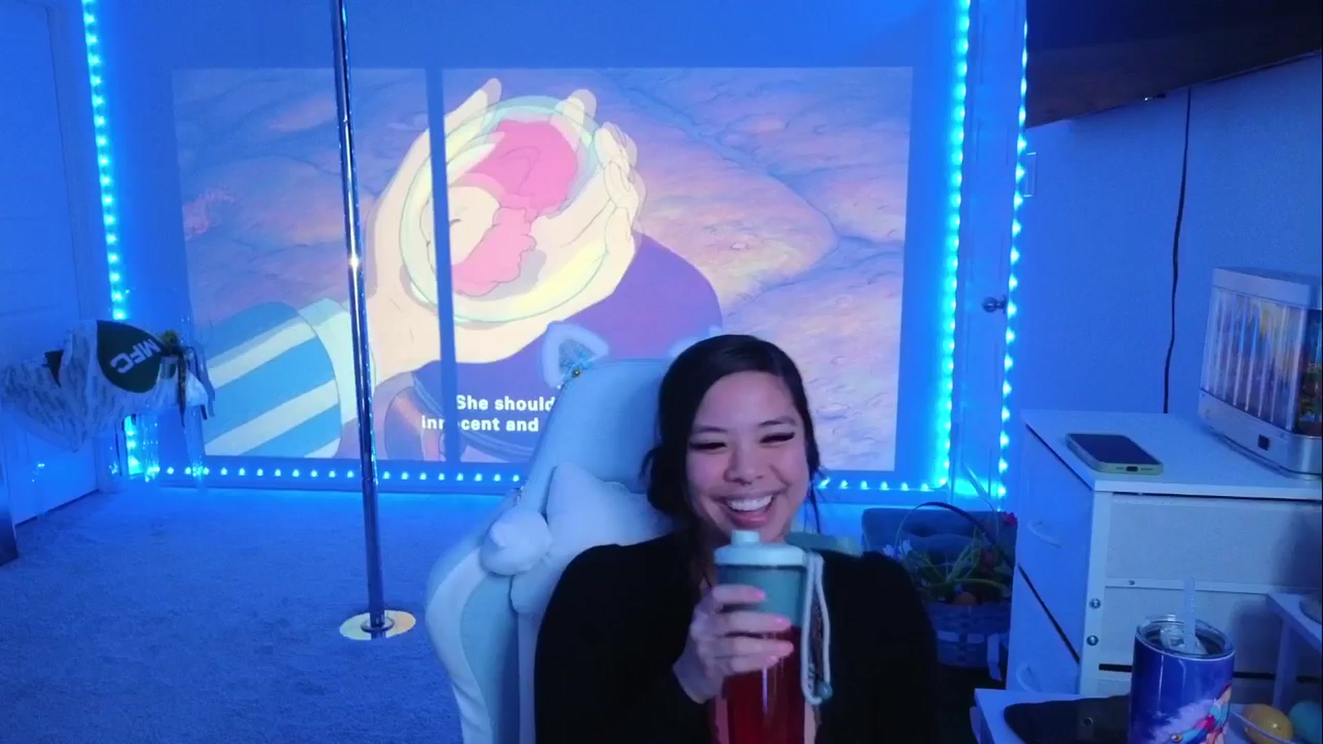 Gallery image thumbnail from dolllface's myfreecams stream on, 04/12/2026, 11:48 image 15 of 20