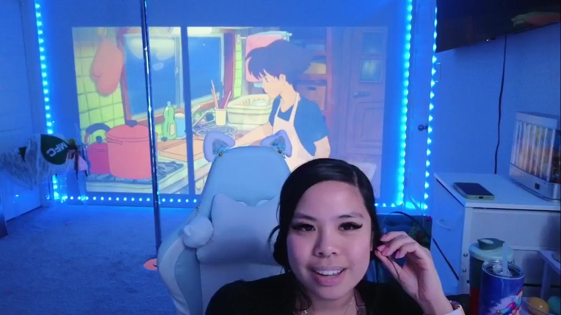 Gallery image thumbnail from dolllface's myfreecams stream on, 04/12/2026, 11:48 image 14 of 20