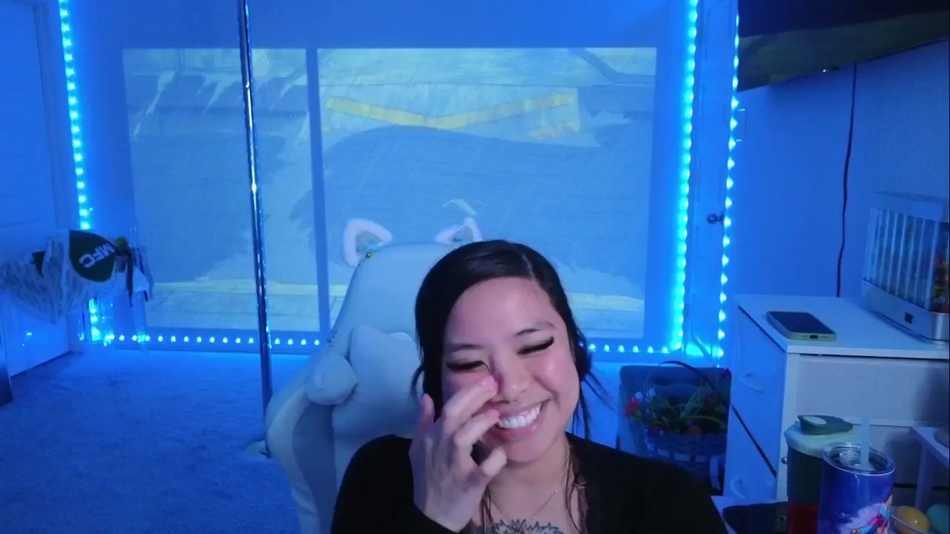 Gallery image thumbnail from dolllface's myfreecams stream on, 04/12/2026, 11:48 image 17 of 20