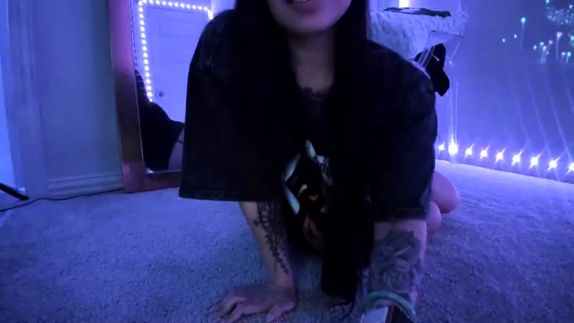 Gallery image thumbnail from dolllface's myfreecams stream on, 05/03/2026, 10:02 image 17 of 20
