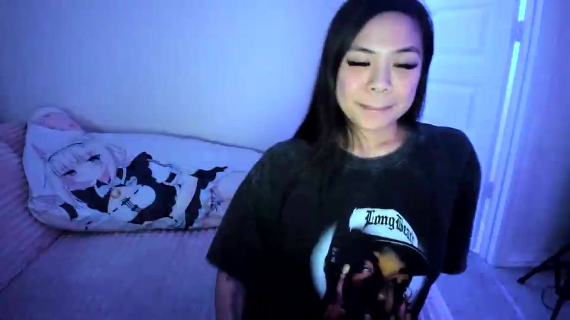 Gallery image thumbnail from dolllface's myfreecams stream on, 05/03/2026, 10:02 image 8 of 20