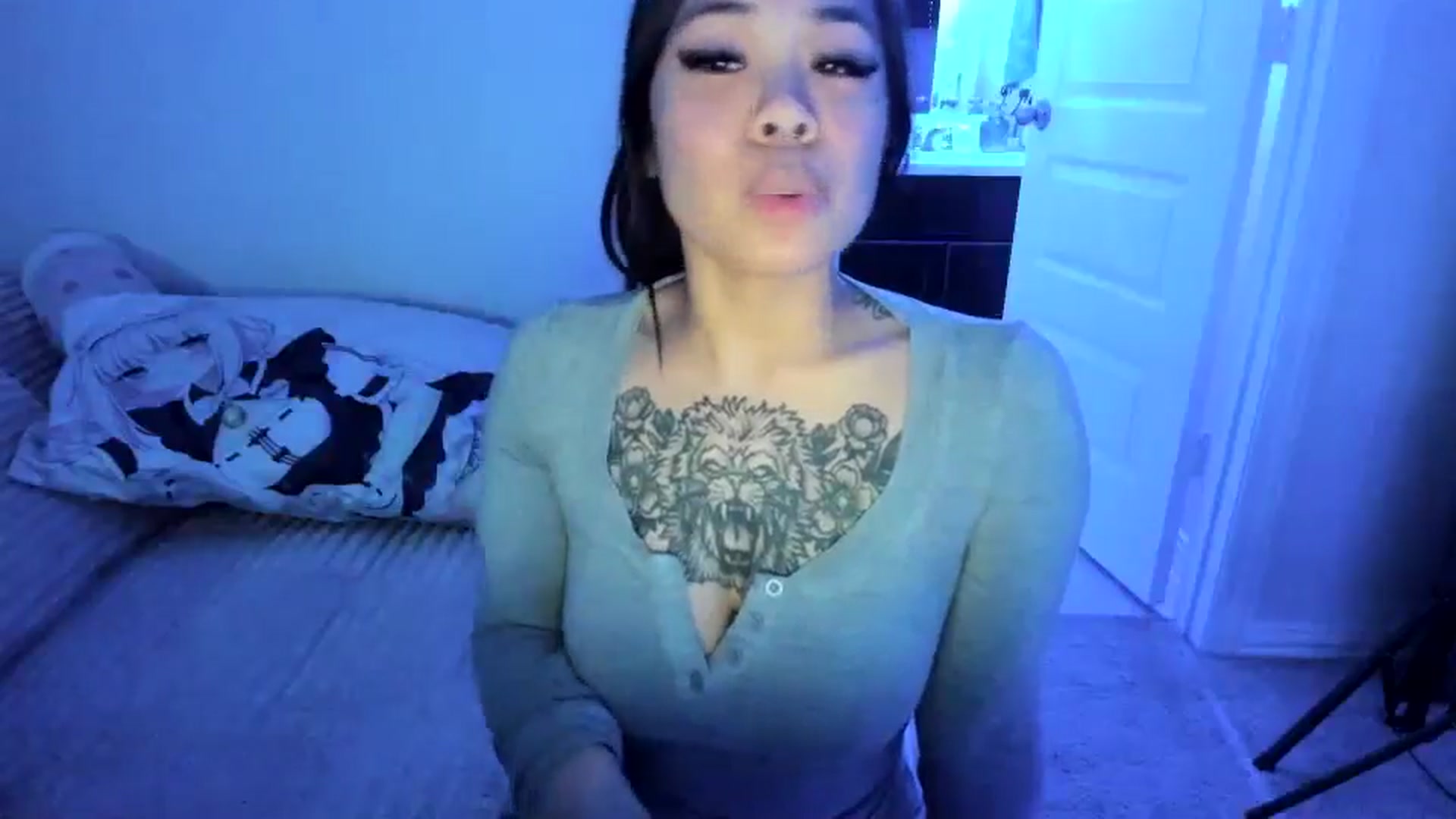 Gallery image thumbnail from dolllface's myfreecams stream on, 05/04/2026, 10:01 image 2 of 20