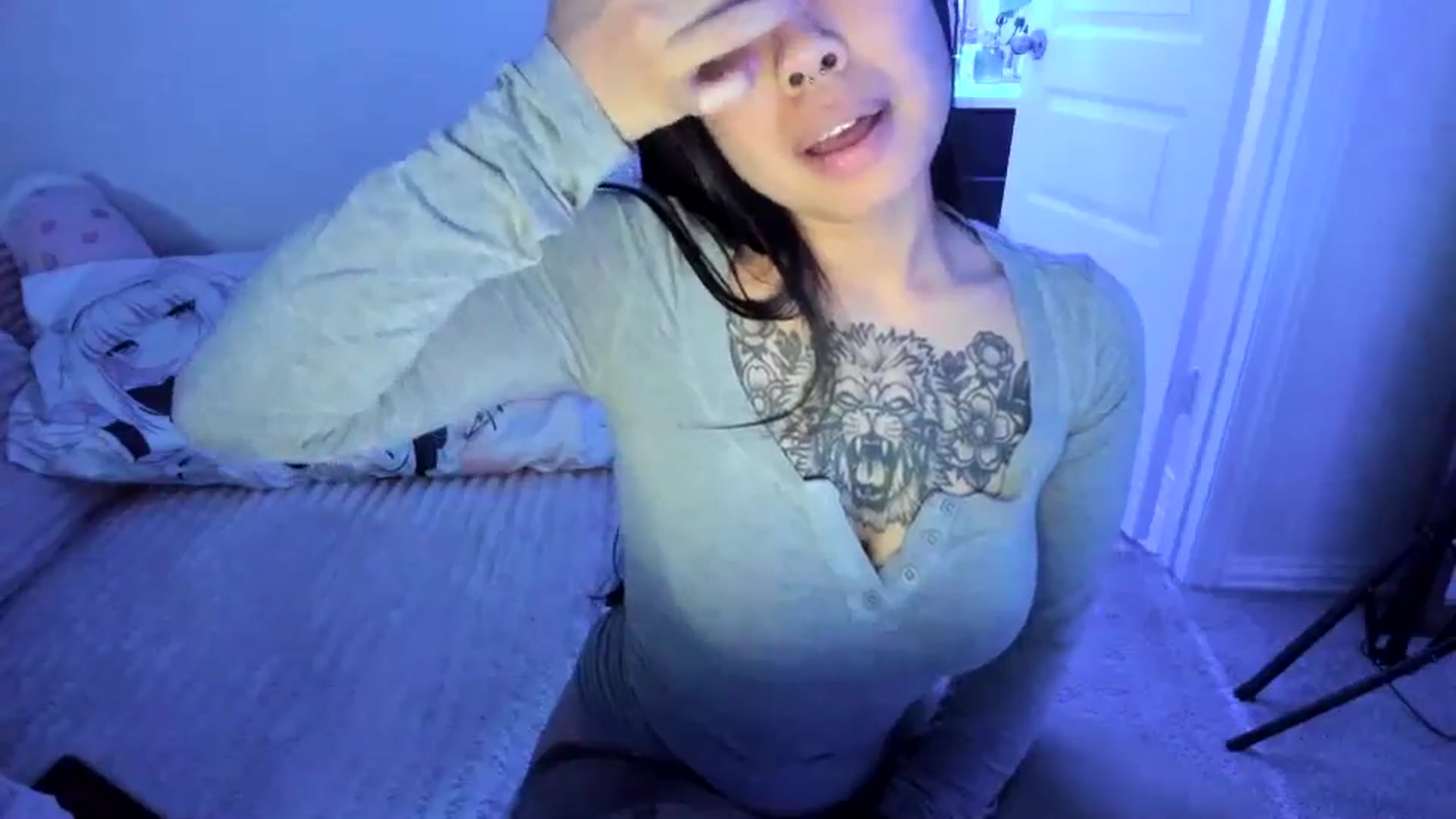 Gallery image thumbnail from dolllface's myfreecams stream on, 05/04/2026, 10:01 image 19 of 20
