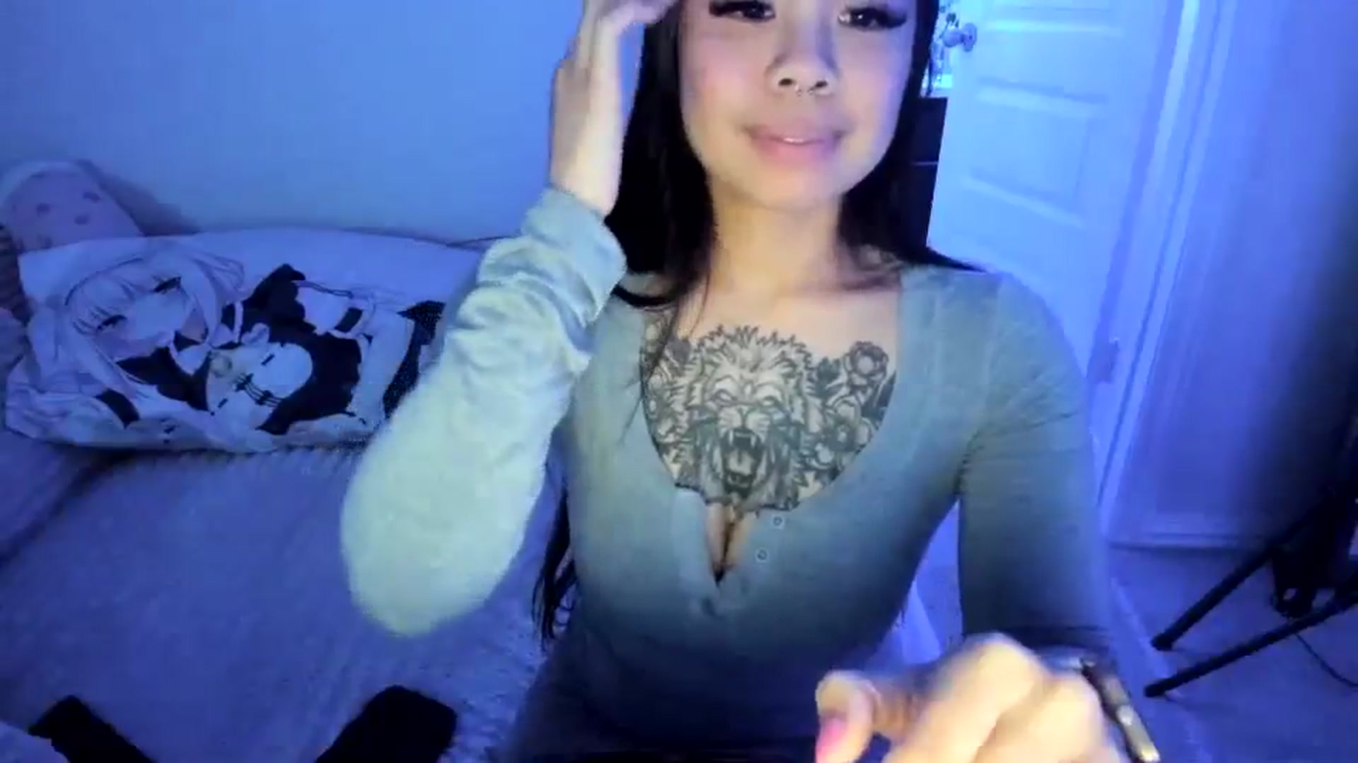 Gallery image thumbnail from dolllface's myfreecams stream on, 05/04/2026, 10:01 image 17 of 20