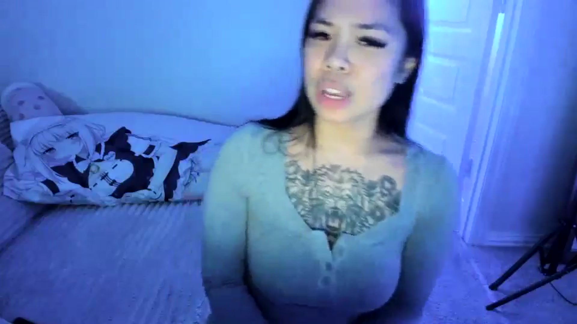Gallery image thumbnail from dolllface's myfreecams stream on, 05/04/2026, 10:49 image 10 of 20