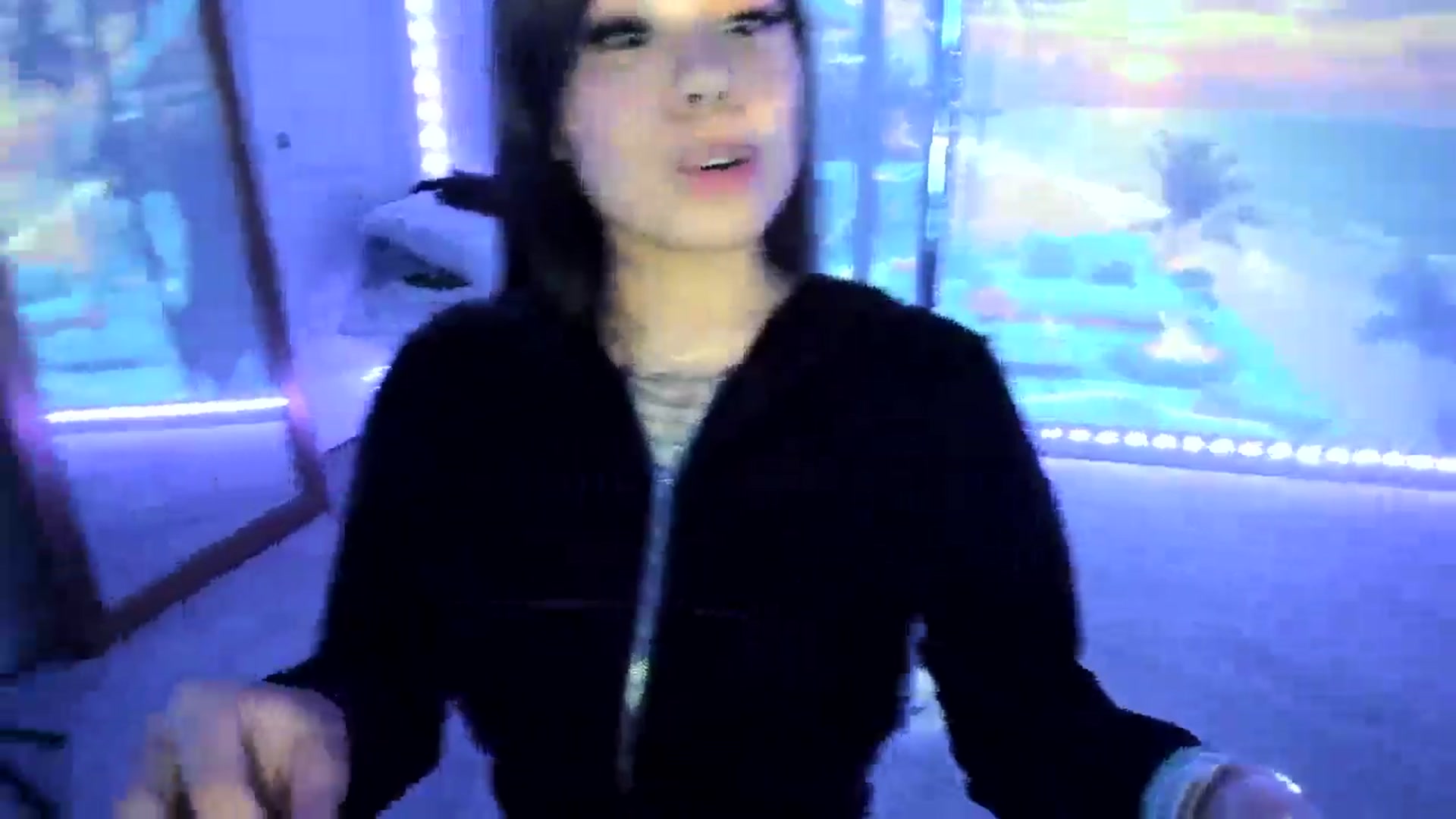 Gallery image thumbnail from dolllface's myfreecams stream on, 05/05/2026, 09:49 image 3 of 20
