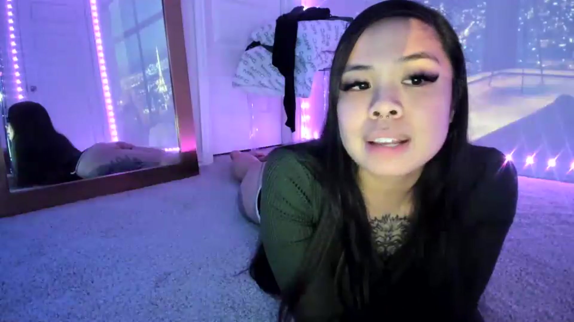 Gallery image thumbnail from dolllface's myfreecams stream on, 05/08/2026, 07:40 image 3 of 20