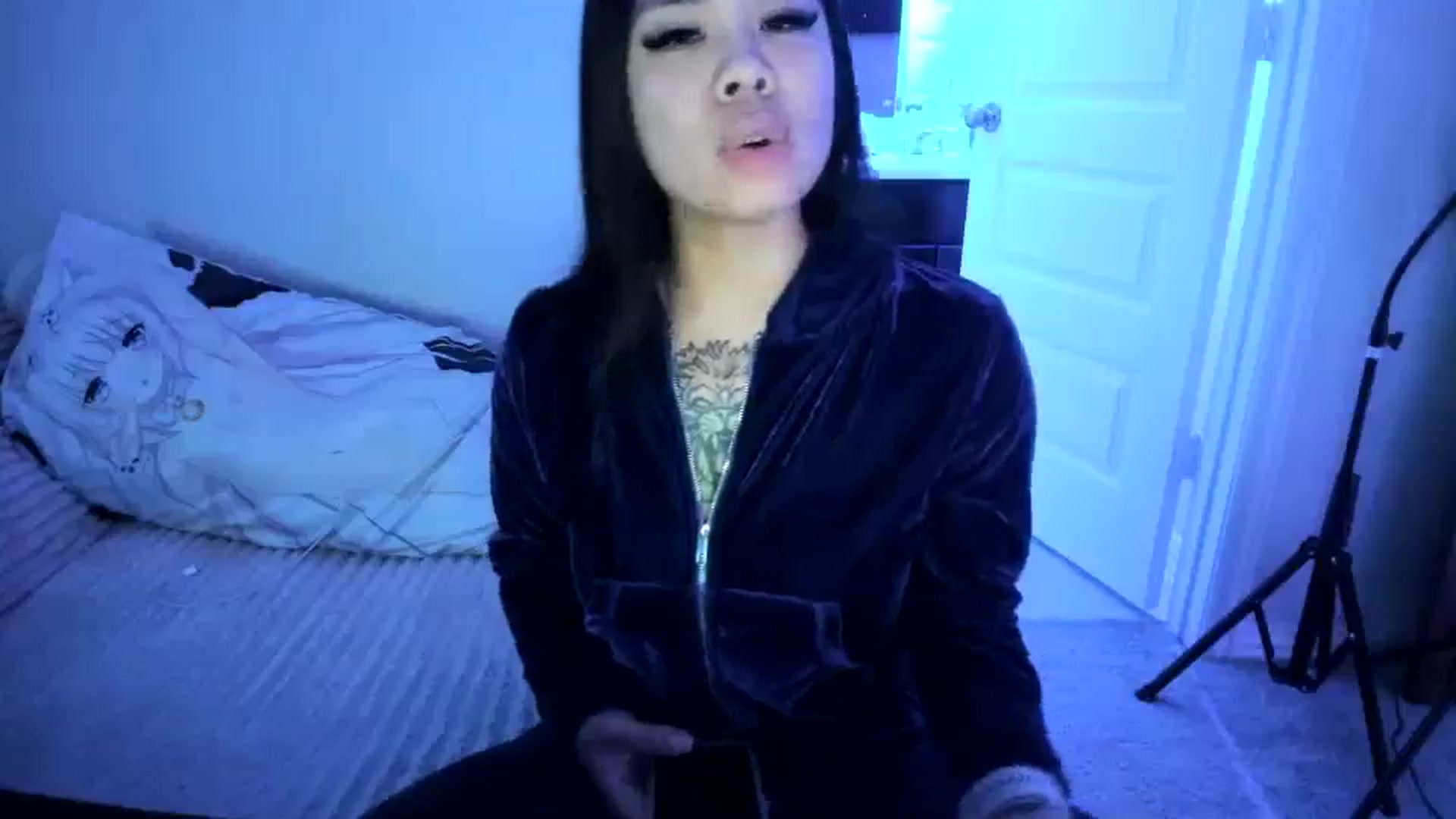 Gallery image thumbnail from dolllface's myfreecams stream on, 05/11/2026, 08:55 image 2 of 20