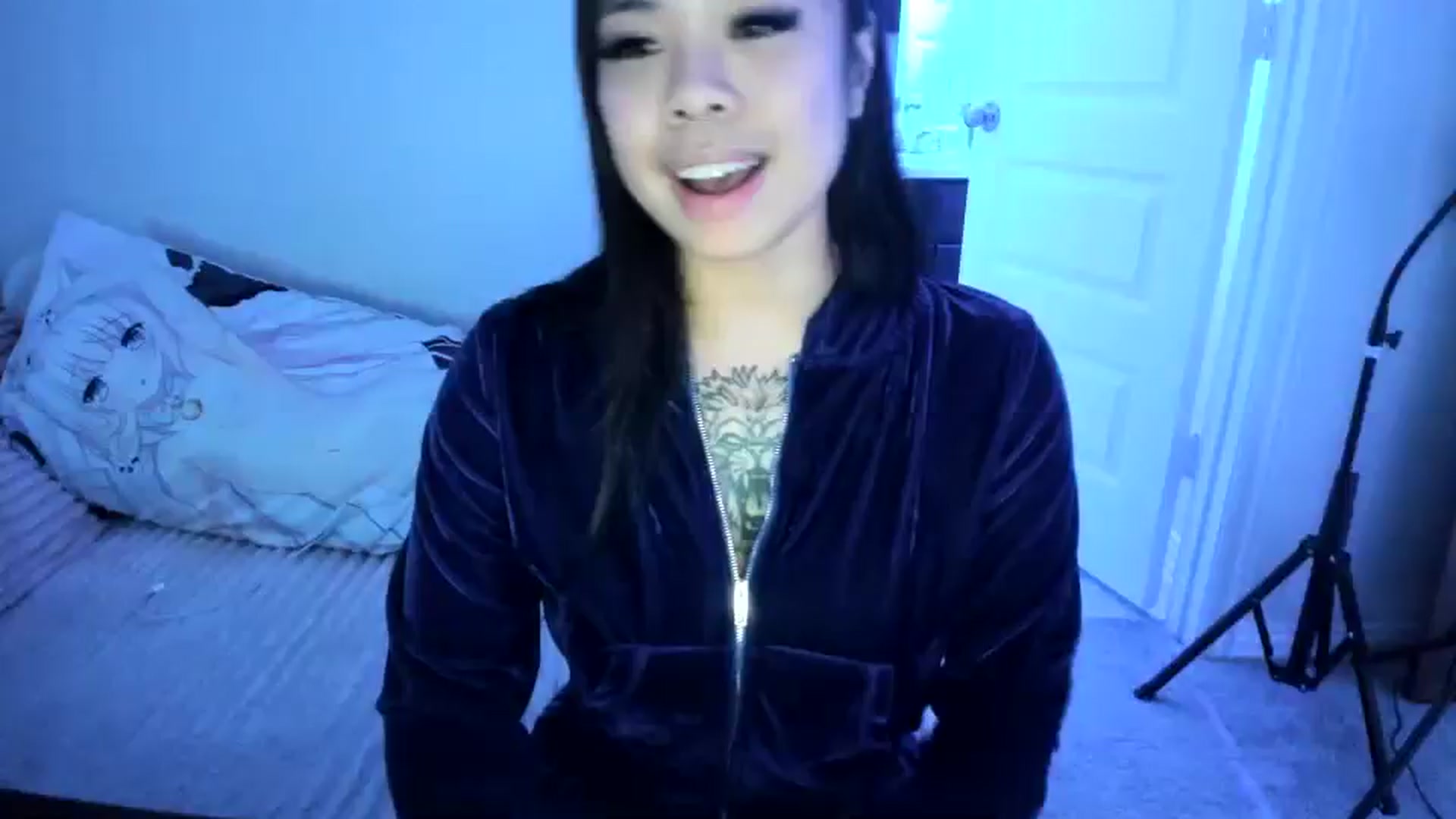 Gallery image thumbnail from dolllface's myfreecams stream on, 05/11/2026, 08:55 image 1 of 20