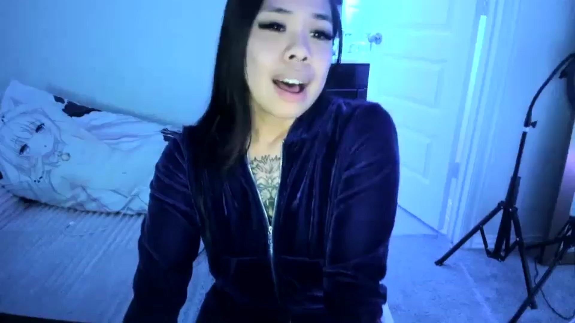 Gallery image thumbnail from dolllface's myfreecams stream on, 05/11/2026, 11:24 image 3 of 20