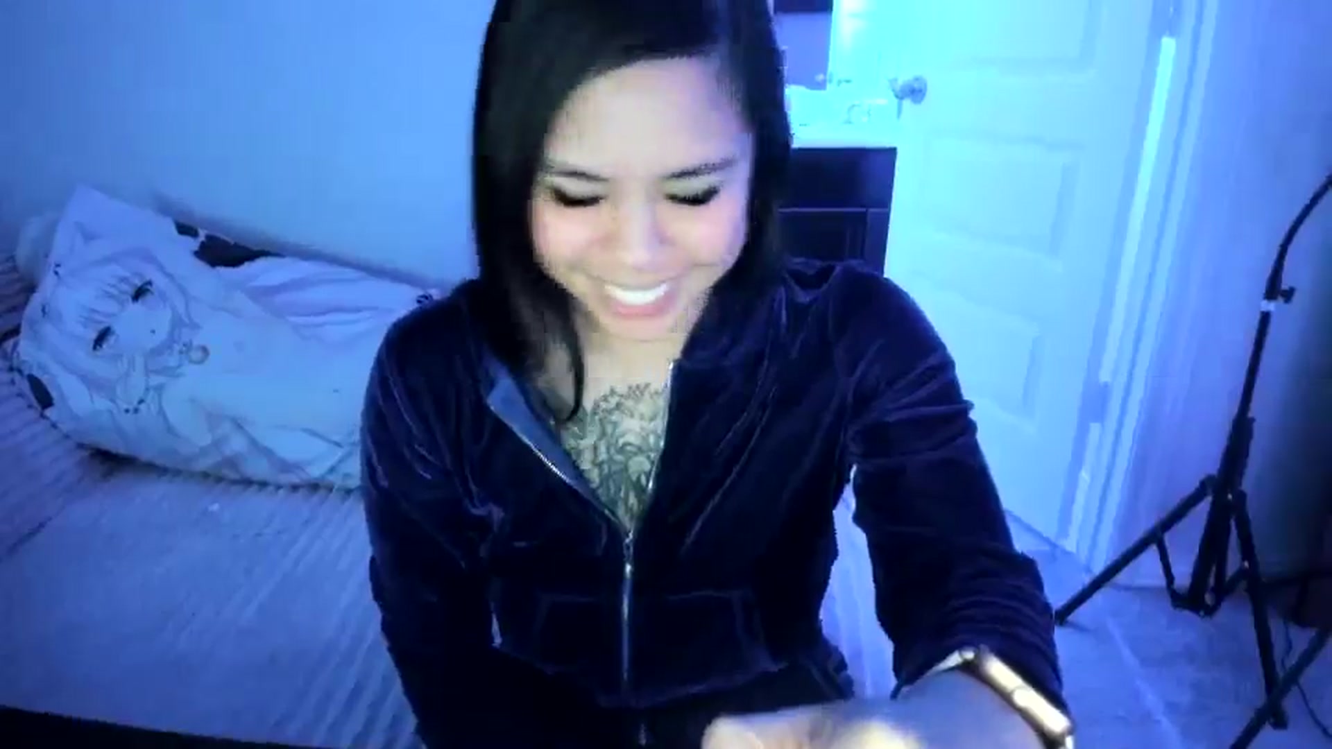 Gallery image thumbnail from dolllface's myfreecams stream on, 05/11/2026, 11:24 image 19 of 20