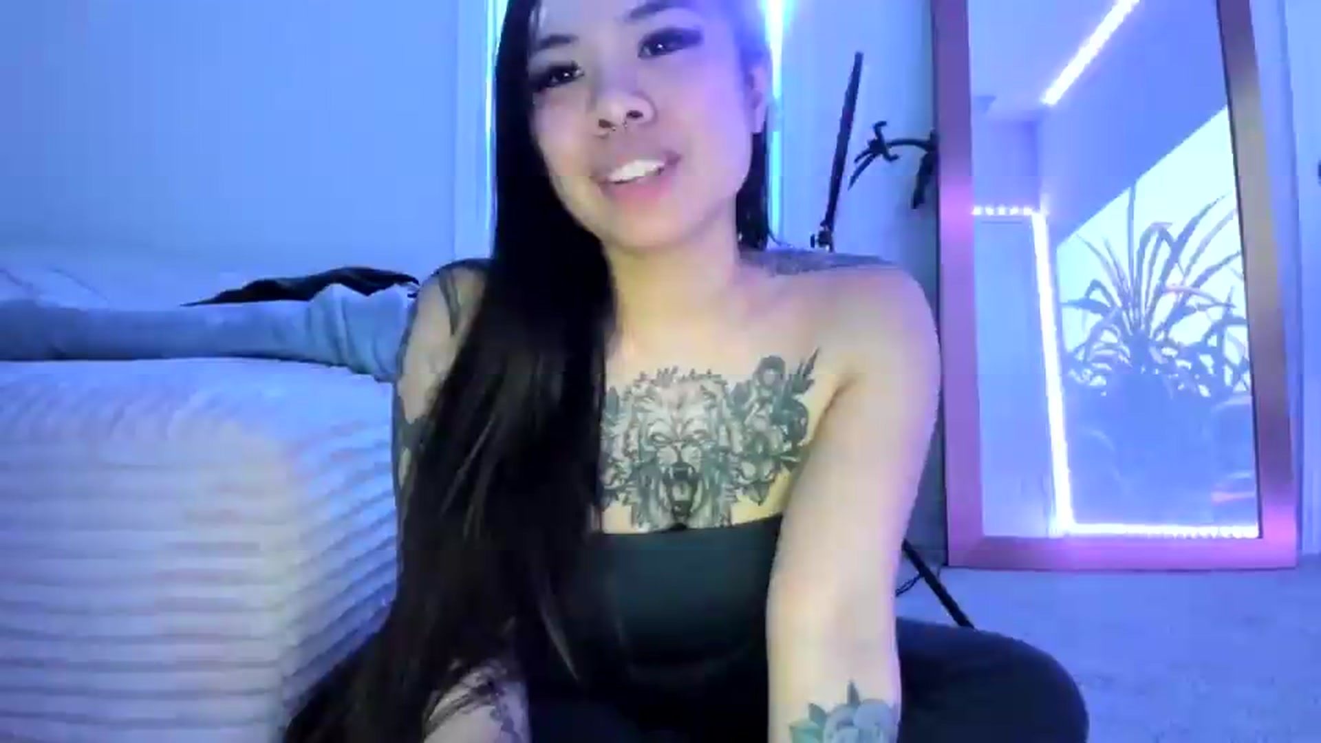 Gallery image thumbnail from dolllface's myfreecams stream on, 05/25/2026, 08:11 image 10 of 20