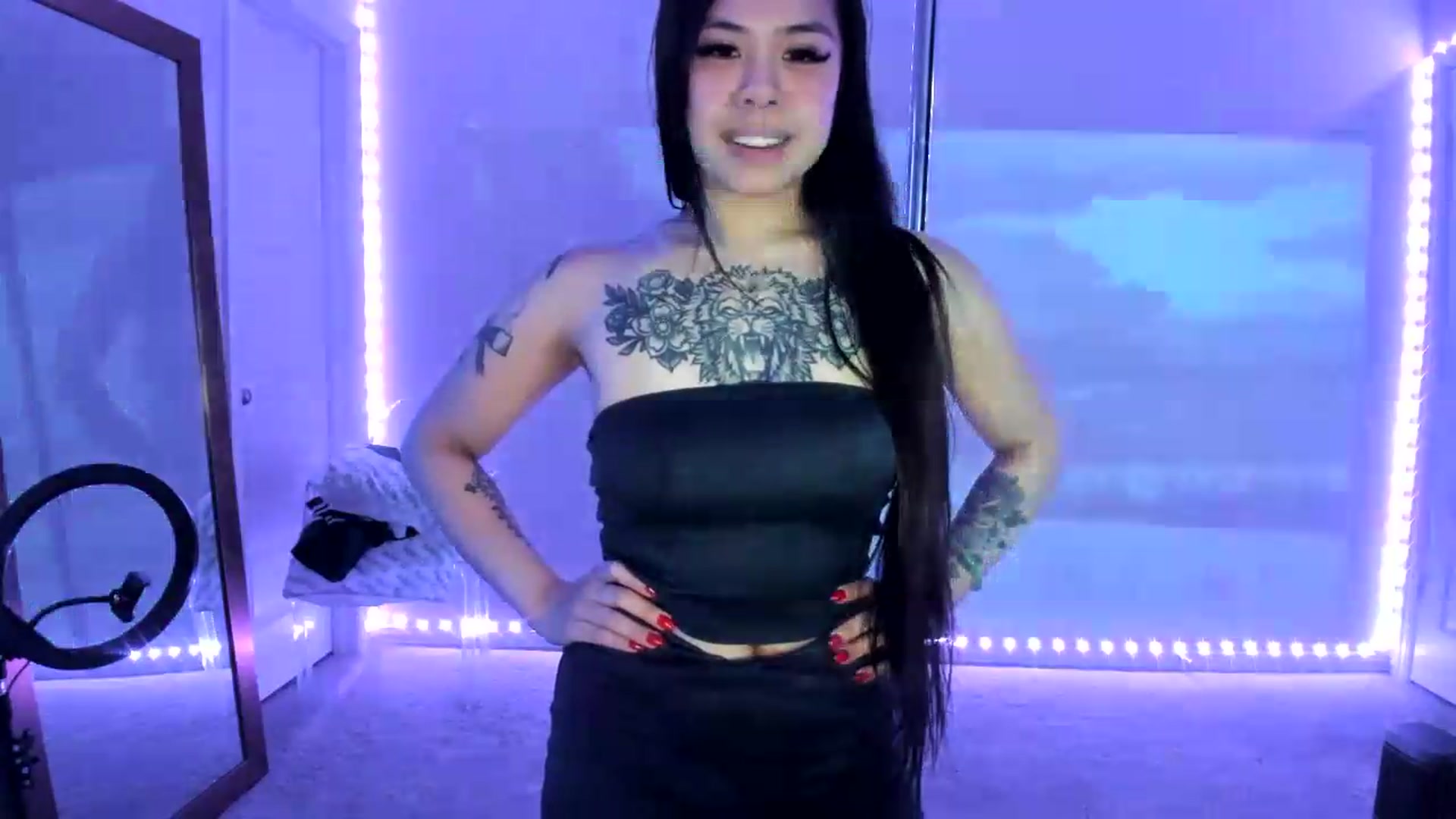 Gallery image thumbnail from dolllface's myfreecams stream on, 05/25/2026, 10:30 image 15 of 20