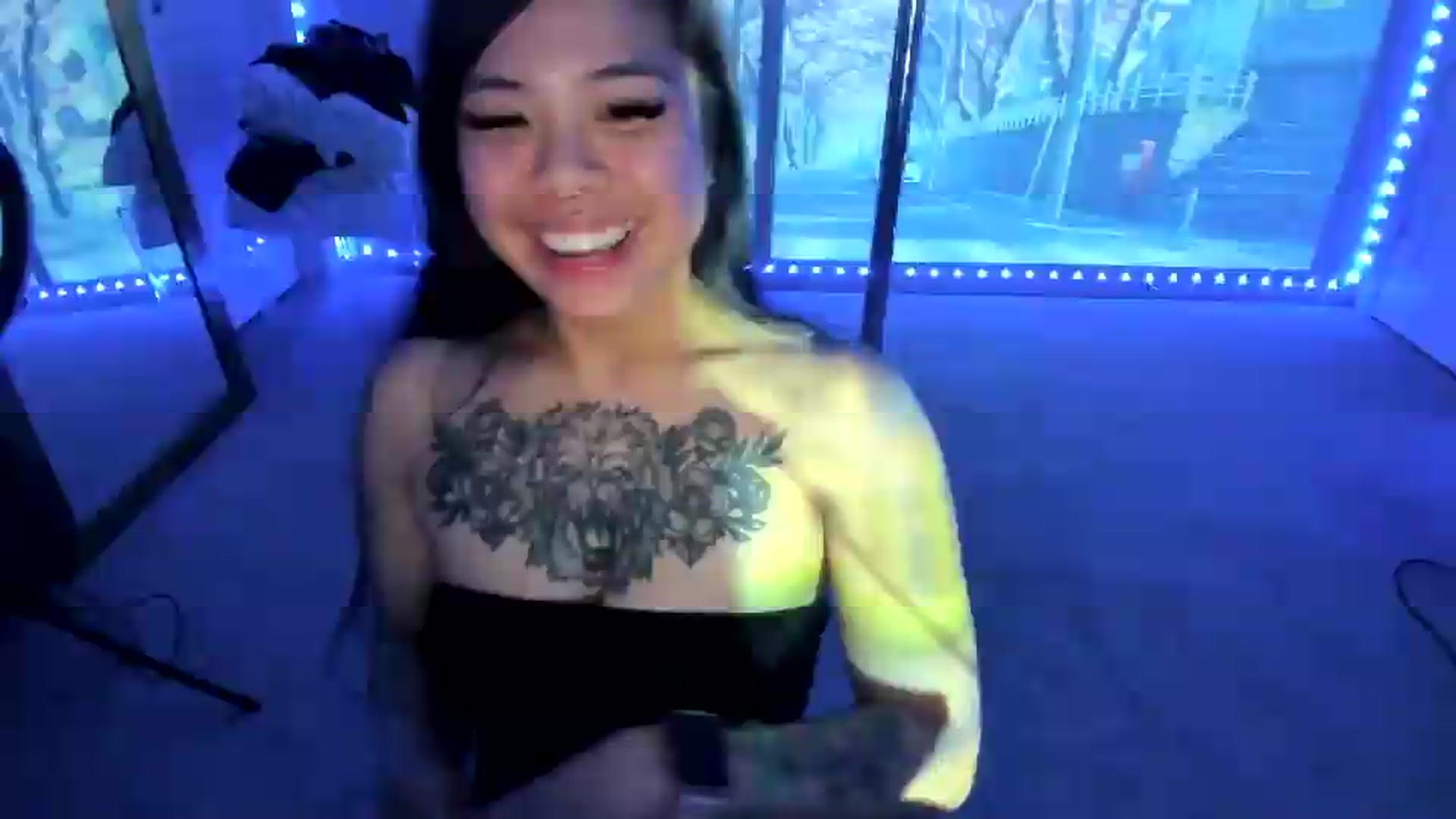 Gallery image thumbnail from dolllface's myfreecams stream on, 05/26/2026, 09:38 image 1 of 20