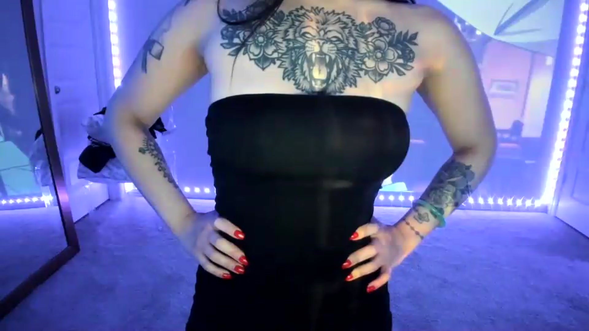 Gallery image thumbnail from dolllface's myfreecams stream on, 05/26/2026, 11:33 image 2 of 20