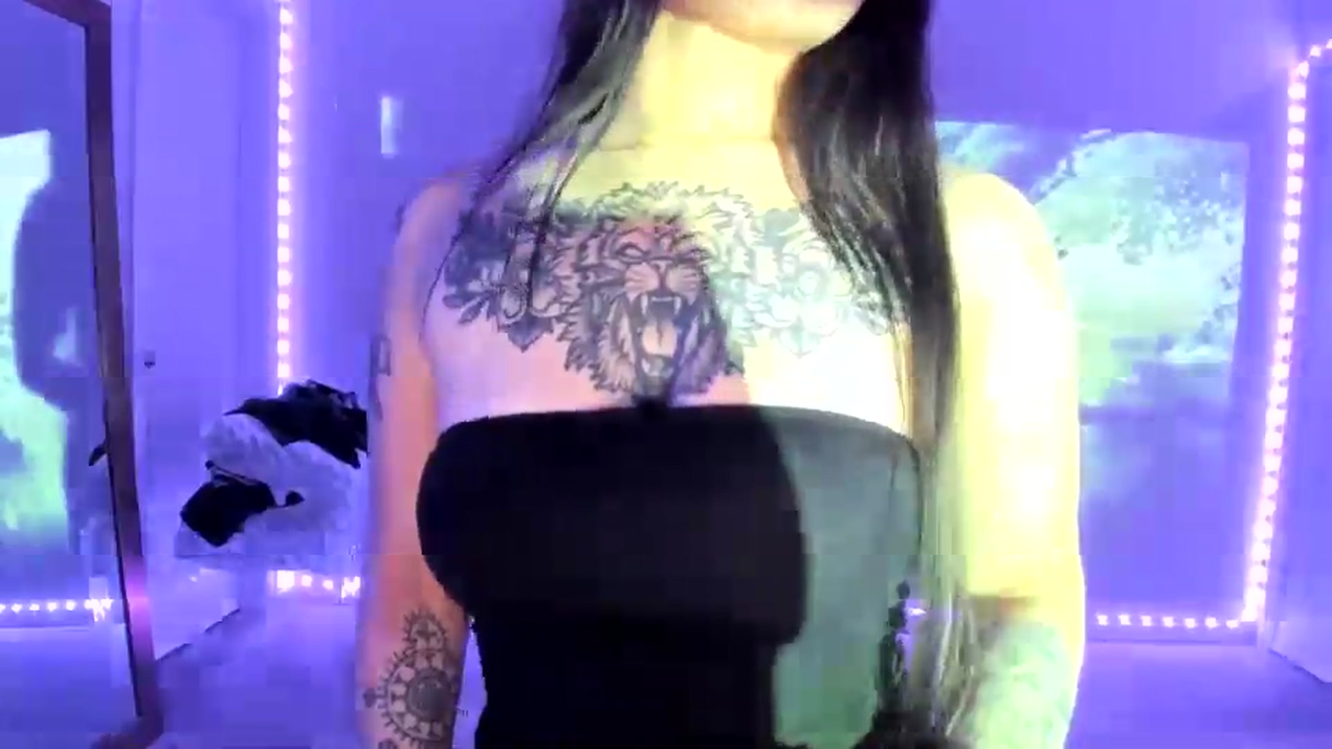 Gallery image thumbnail from dolllface's myfreecams stream on, 05/26/2026, 11:33 image 3 of 20