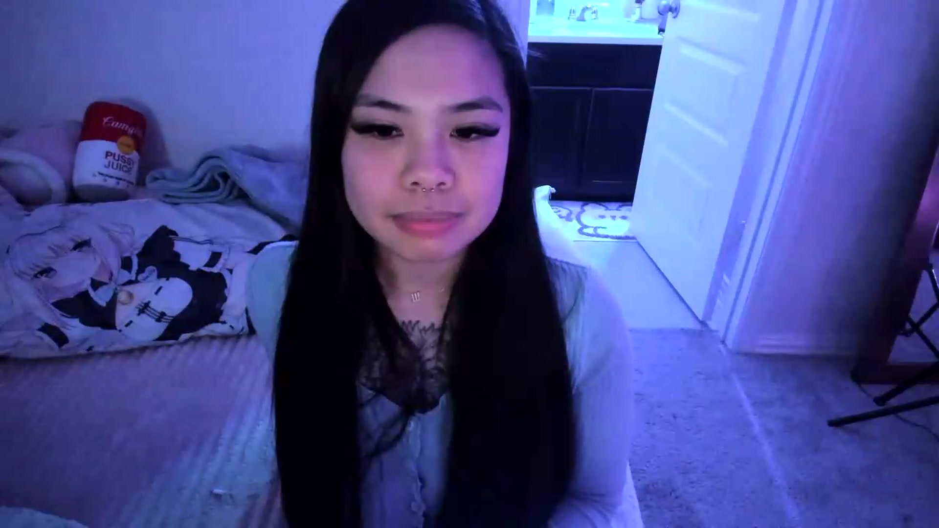 Gallery image thumbnail from dolllface's myfreecams stream on, 05/30/2026, 10:35 image 3 of 20