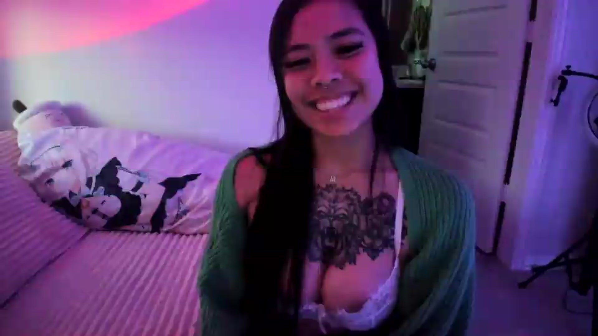 Gallery image thumbnail from dolllface's myfreecams stream on, 06/11/2026, 11:32 image 16 of 20