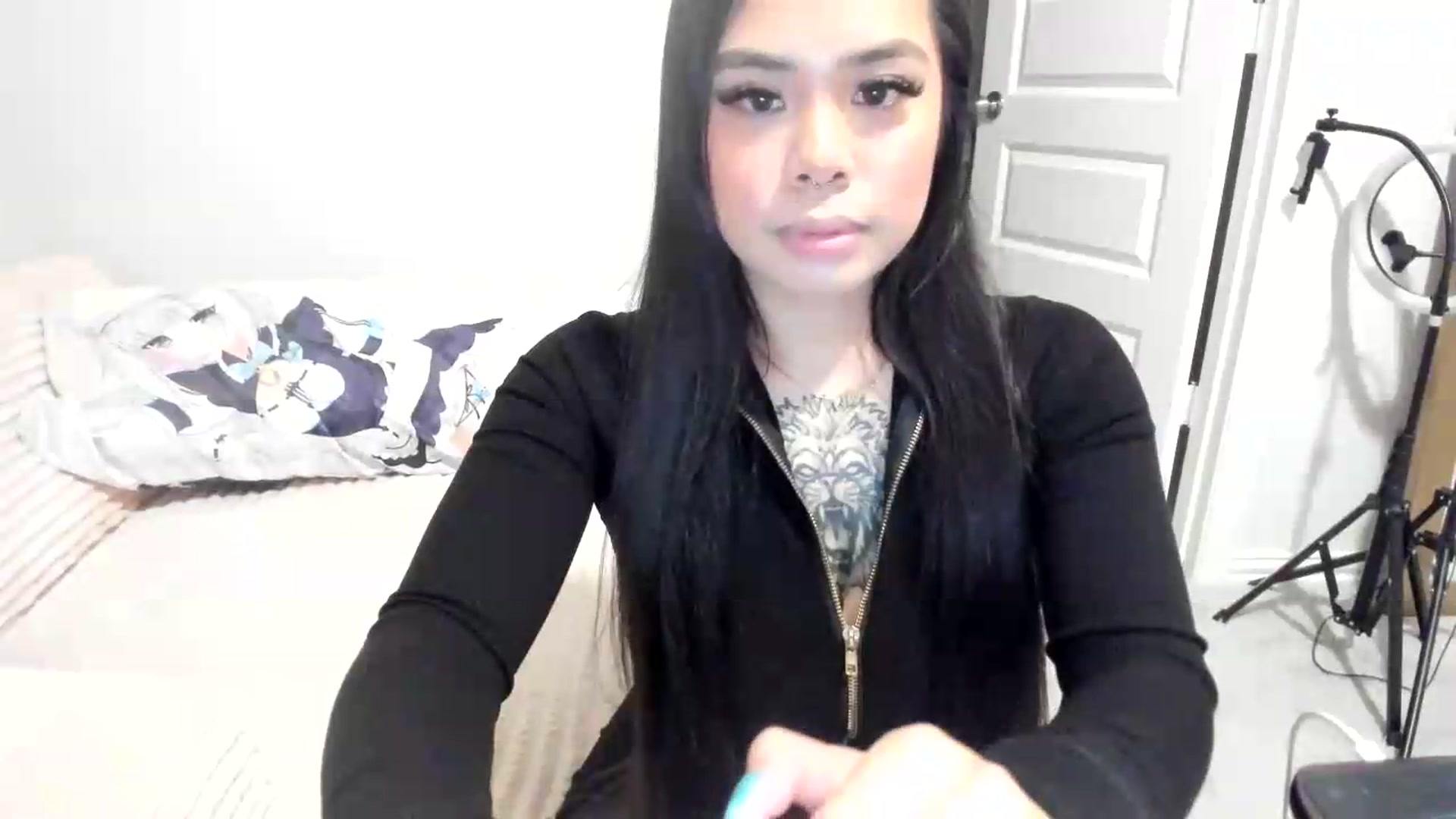 Gallery image thumbnail from dolllface's myfreecams stream on, 06/15/2026, 02:59 image 19 of 20