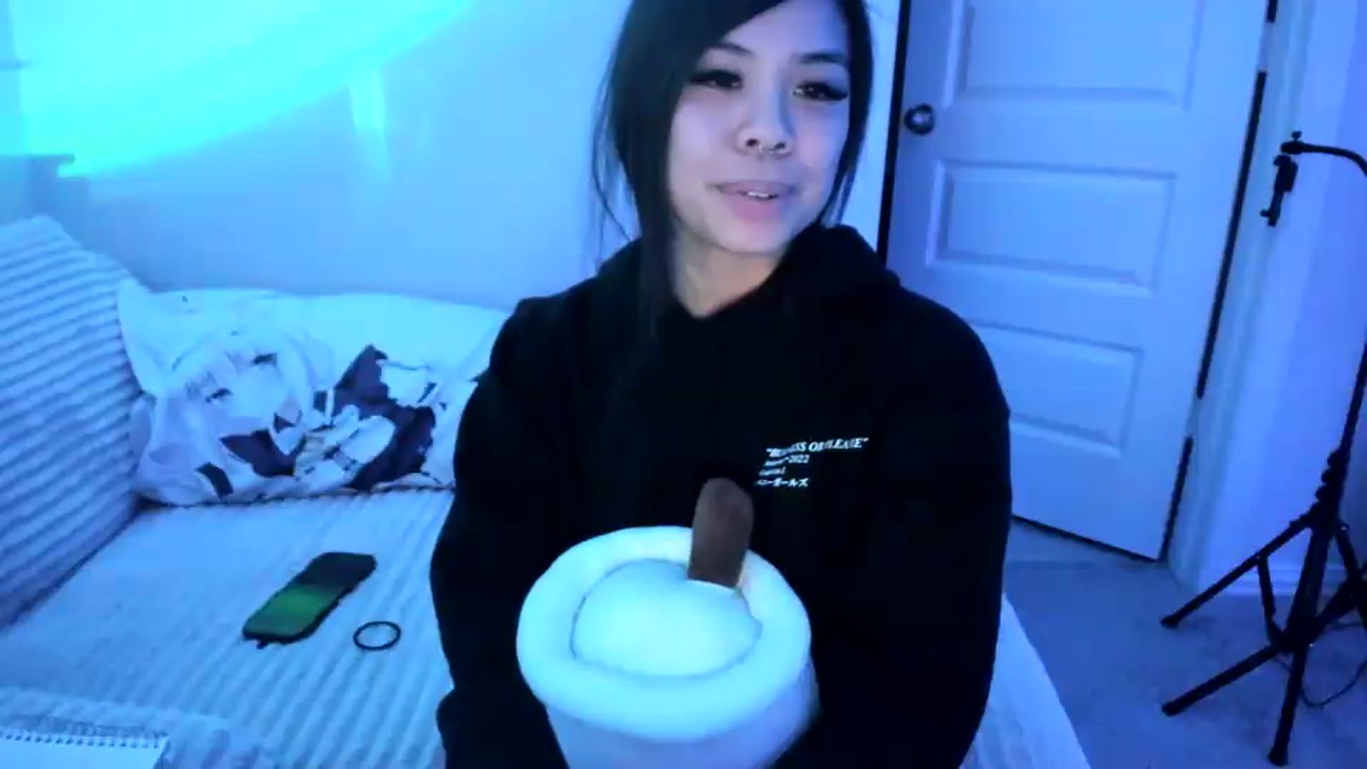 Gallery image thumbnail from dolllface's myfreecams stream on, 06/24/2026, 09:02 image 7 of 20