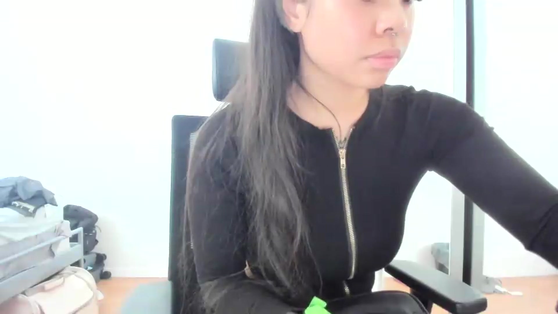 Gallery image thumbnail from dolllface's myfreecams stream on, 06/28/2026, 19:39 image 2 of 20