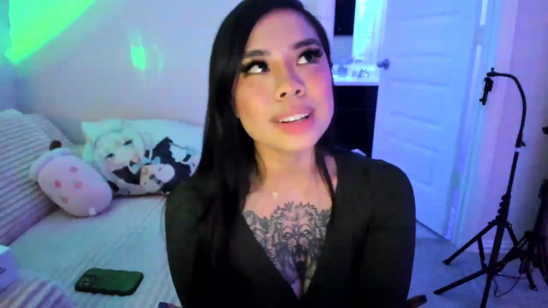 Gallery image thumbnail from dolllface's myfreecams stream on, 07/03/2026, 10:36 image 17 of 20