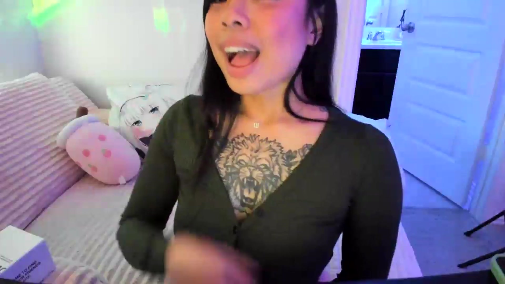 Gallery image thumbnail from dolllface's myfreecams stream on, 07/03/2026, 11:24 image 18 of 20