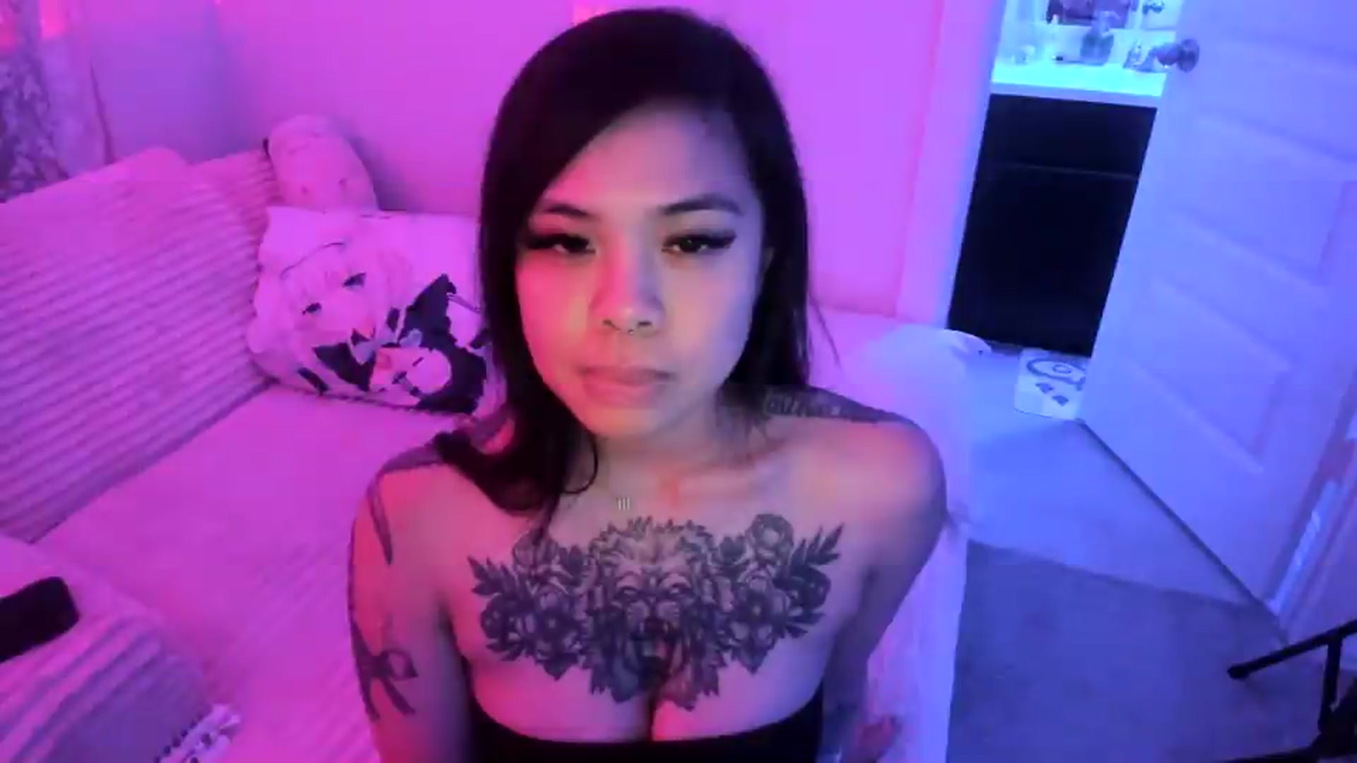 Gallery image thumbnail from dolllface's myfreecams stream on, 07/07/2026, 10:02 image 9 of 20