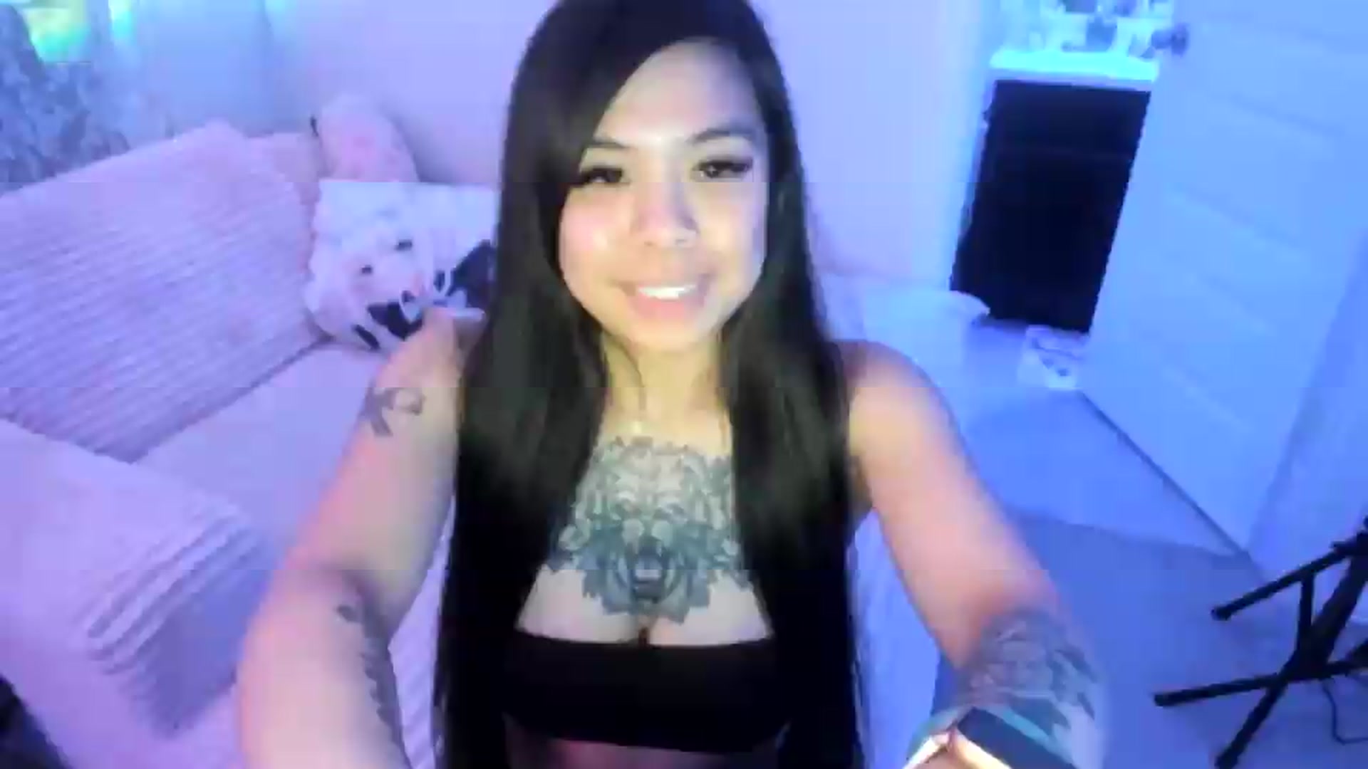 Gallery image thumbnail from dolllface's myfreecams stream on, 07/07/2026, 10:02 image 1 of 20