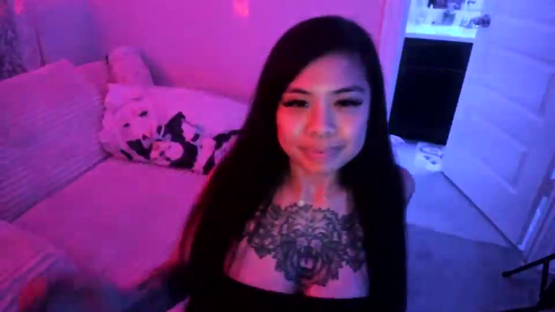 Gallery image thumbnail from dolllface's myfreecams stream on, 07/07/2026, 10:02 image 13 of 20