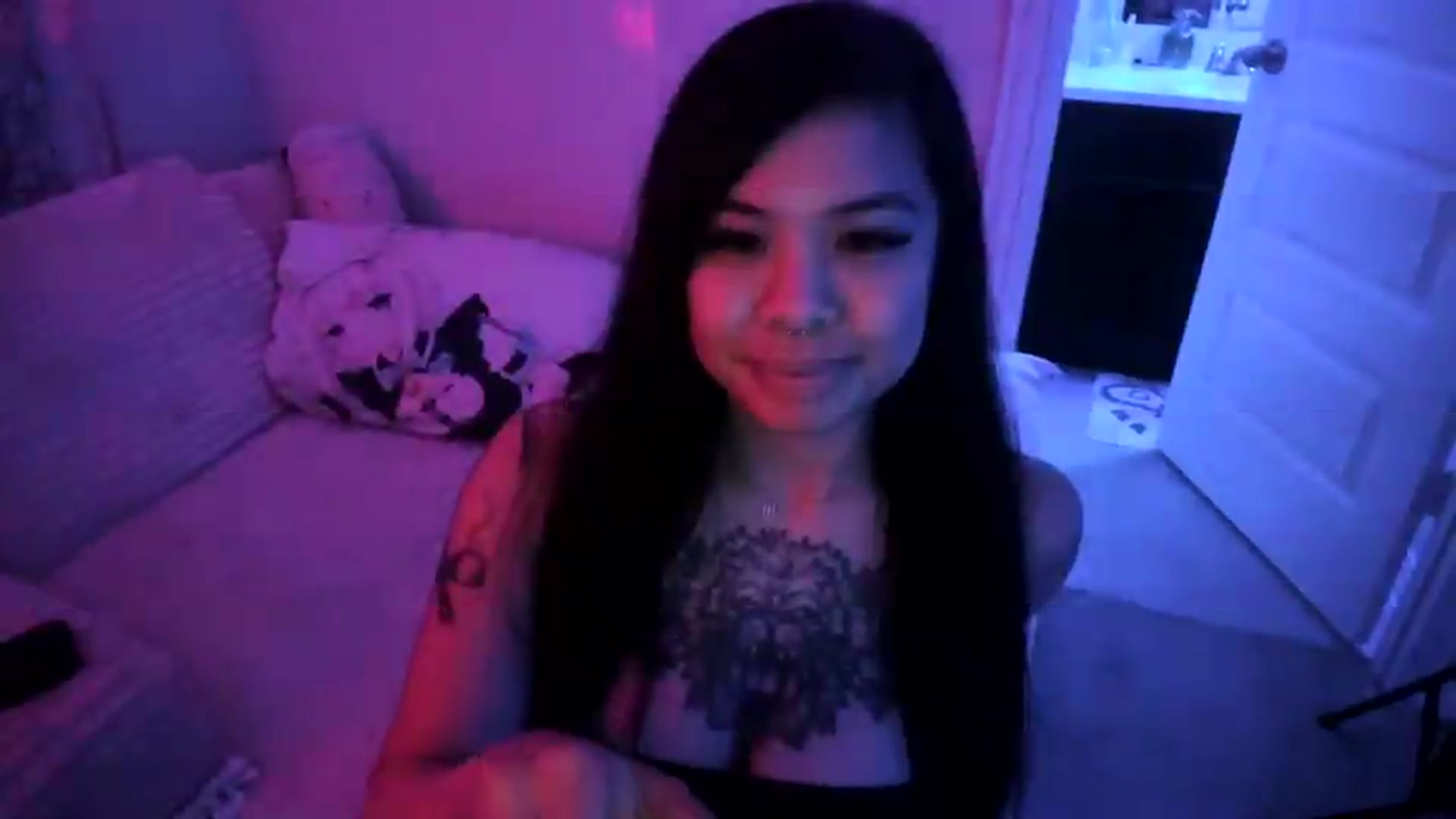 Gallery image thumbnail from dolllface's myfreecams stream on, 07/07/2026, 10:02 image 6 of 20
