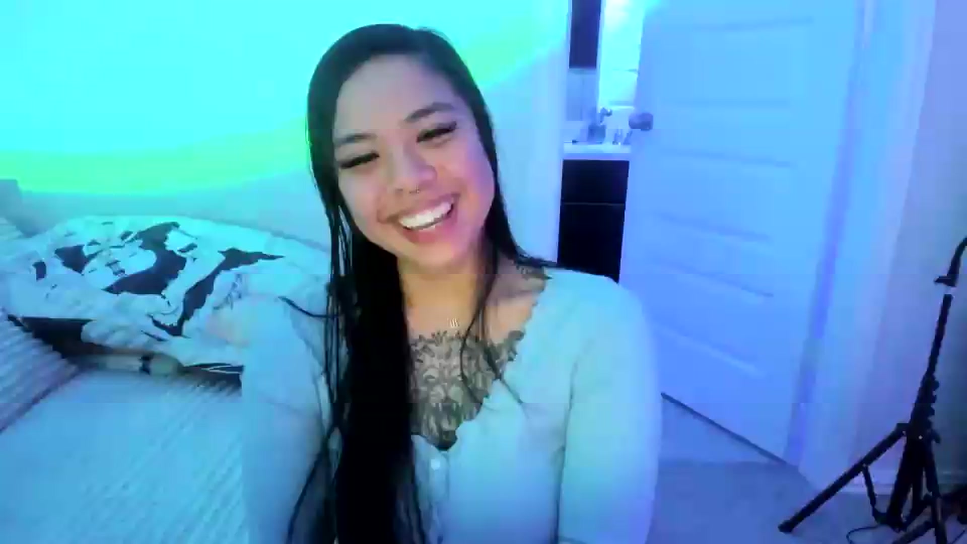 Gallery image thumbnail from dolllface's myfreecams stream on, 07/09/2026, 11:36 image 1 of 20