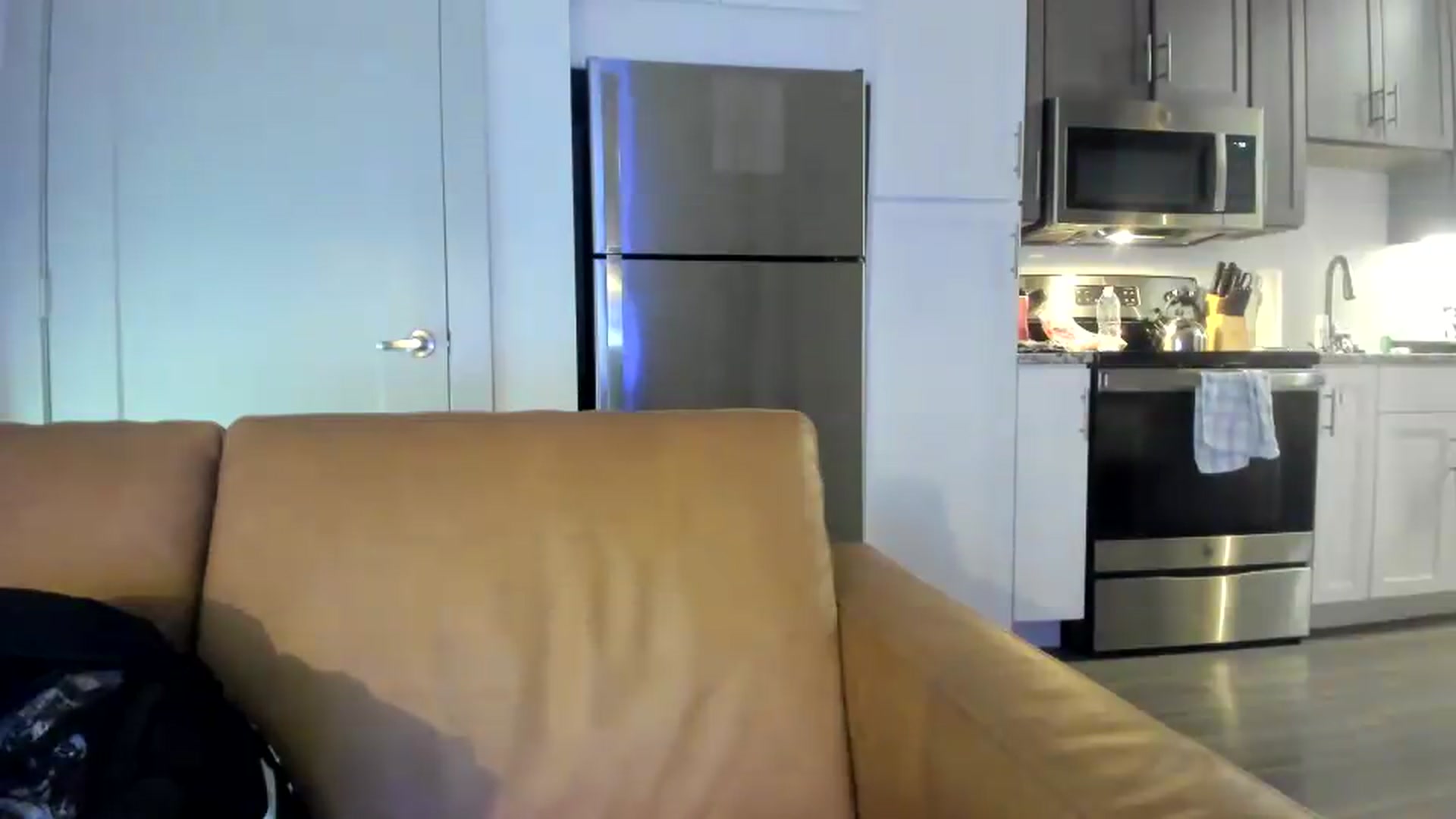 Gallery image thumbnail from dolllface's myfreecams stream on, 07/16/2026, 24:57 image 12 of 20