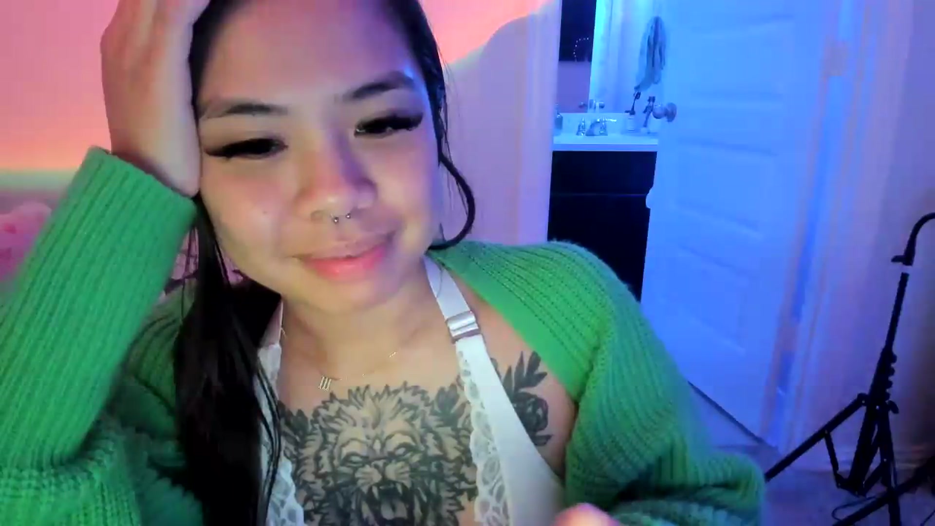 Gallery image thumbnail from dolllface's myfreecams stream on, 07/21/2026, 06:59 image 8 of 20