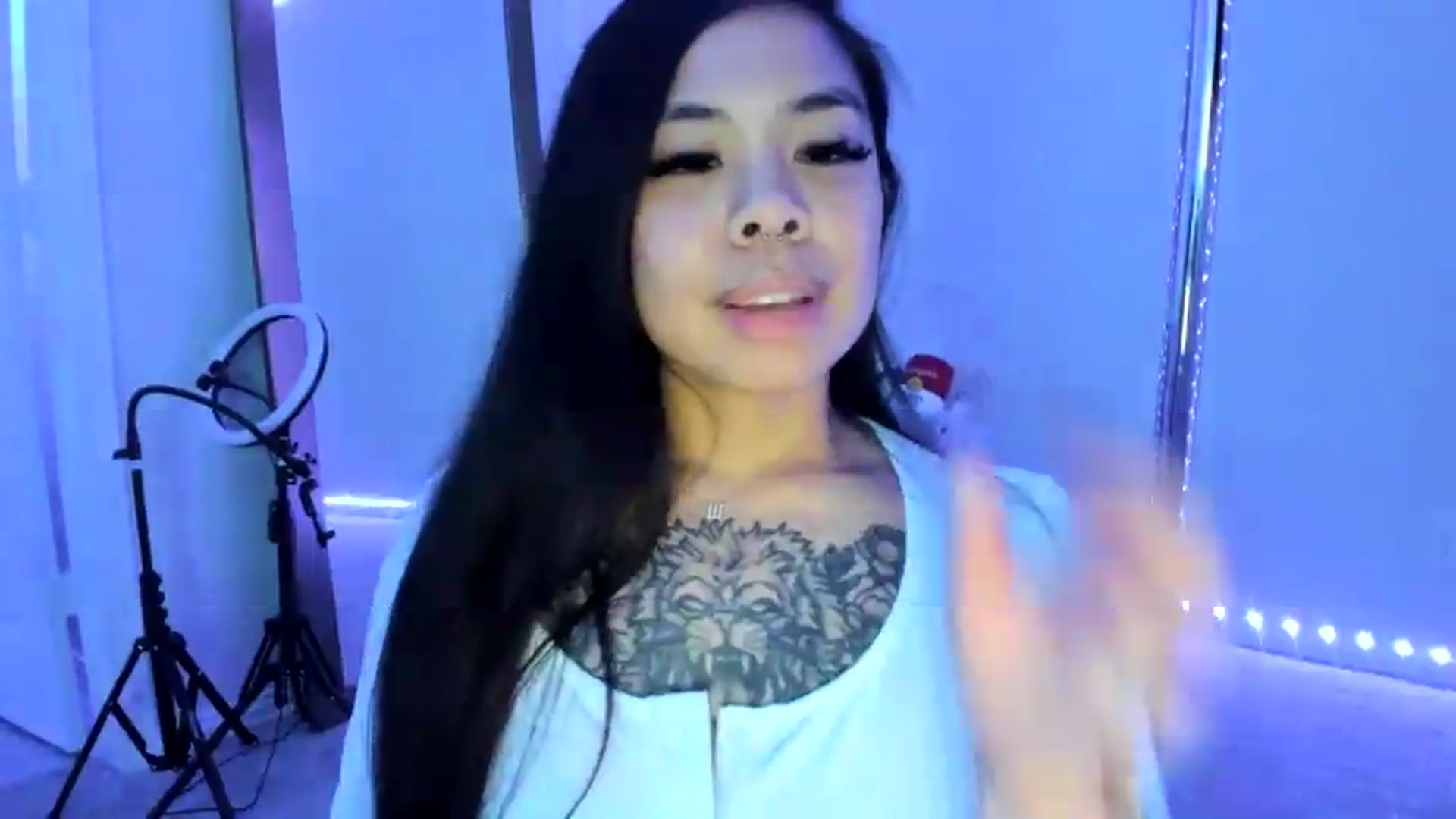 Gallery image thumbnail from dolllface's myfreecams stream on, 07/22/2026, 08:30 image 3 of 20